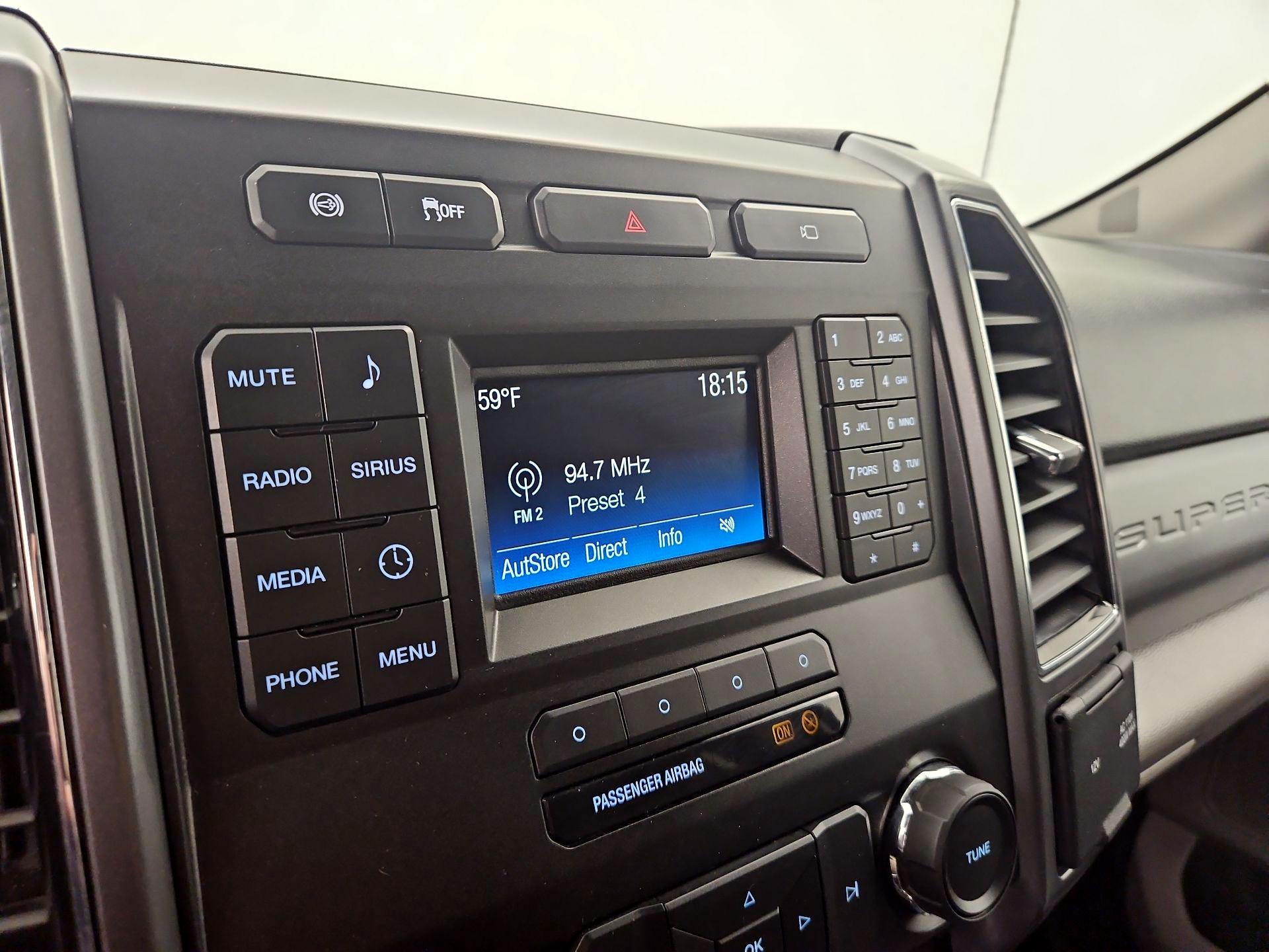 Thumbnail: 2019 Ford F-350 - 15