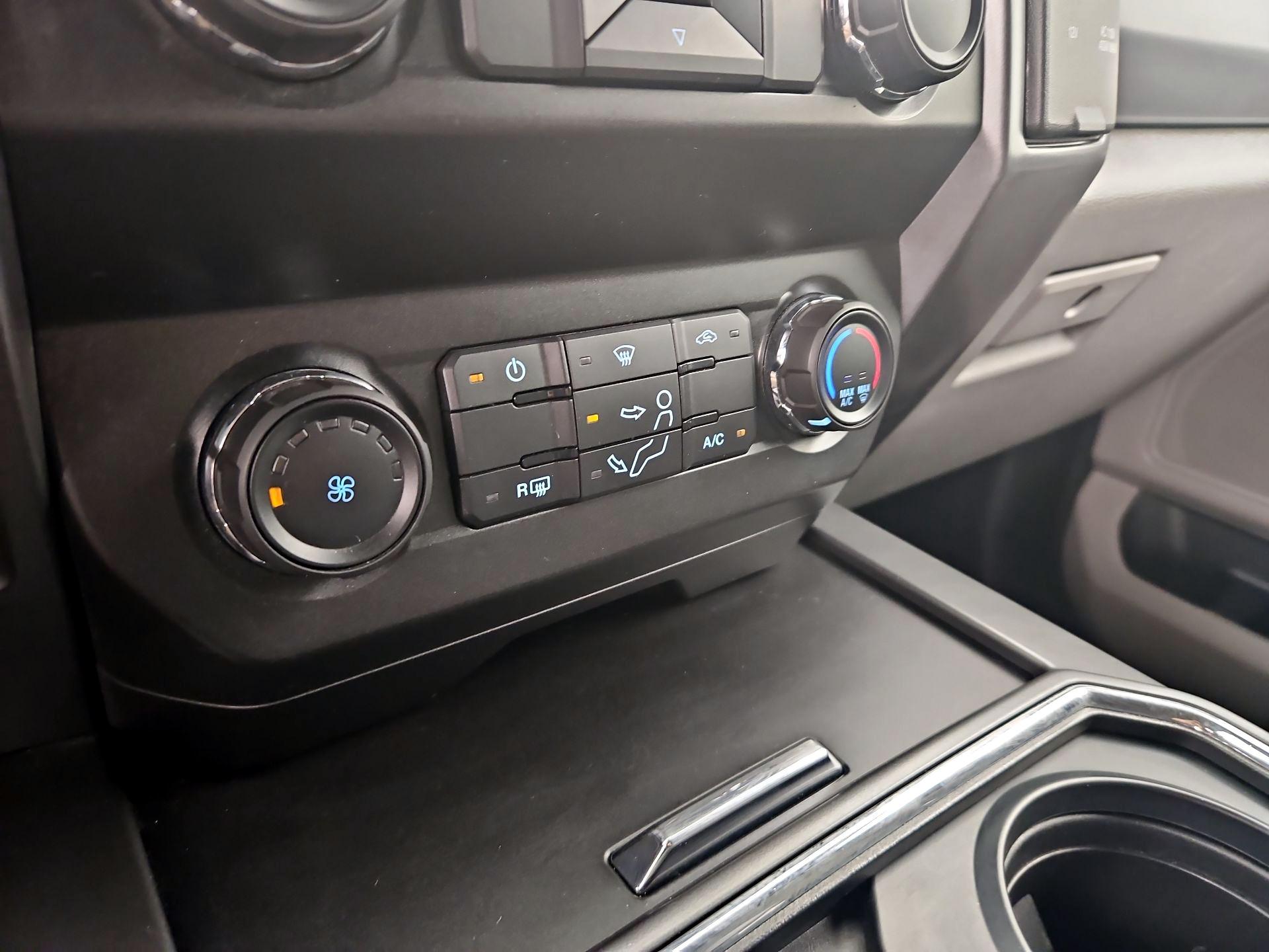 Thumbnail: 2019 Ford F-350 - 16