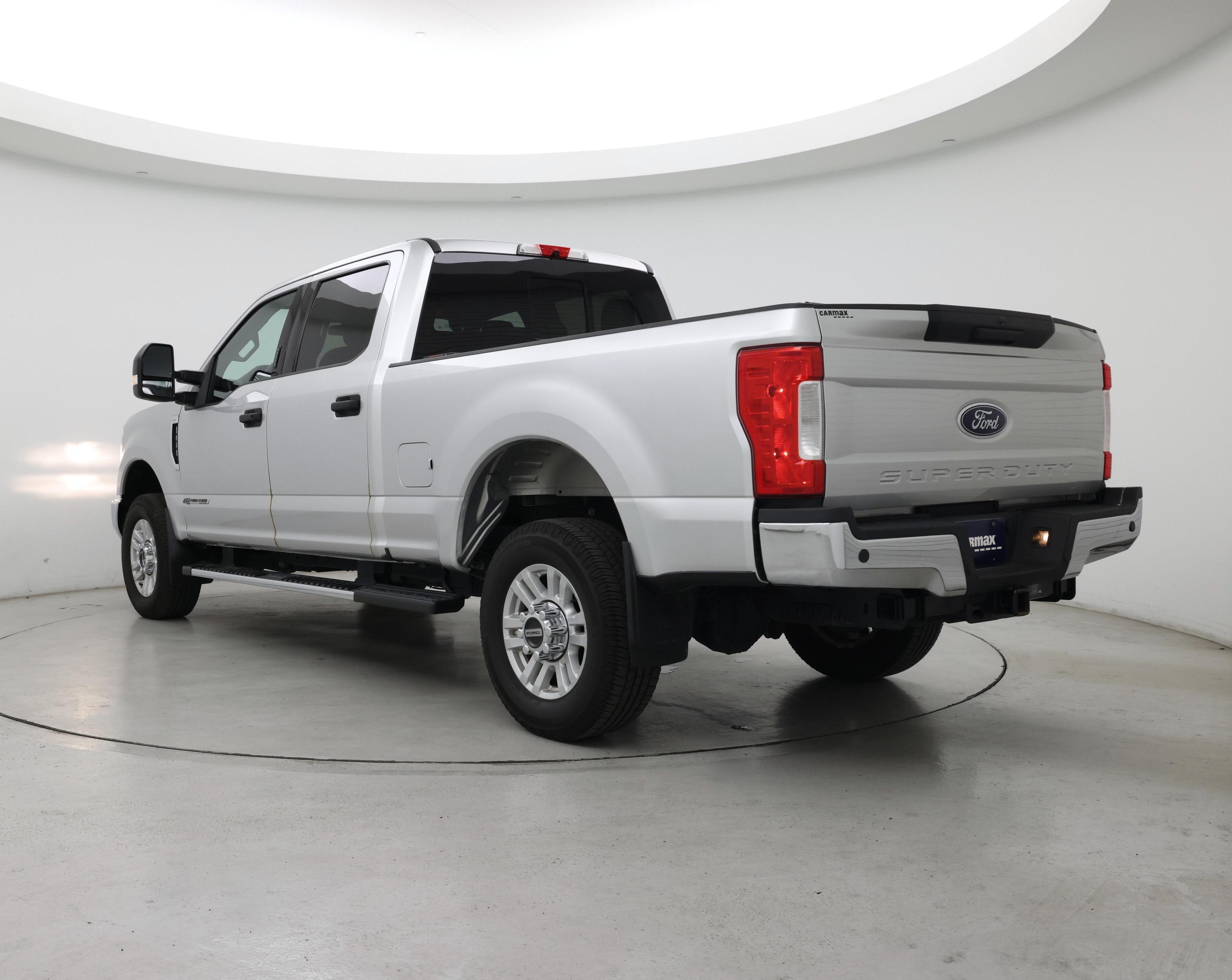 Thumbnail: 2019 Ford F-350 - 2