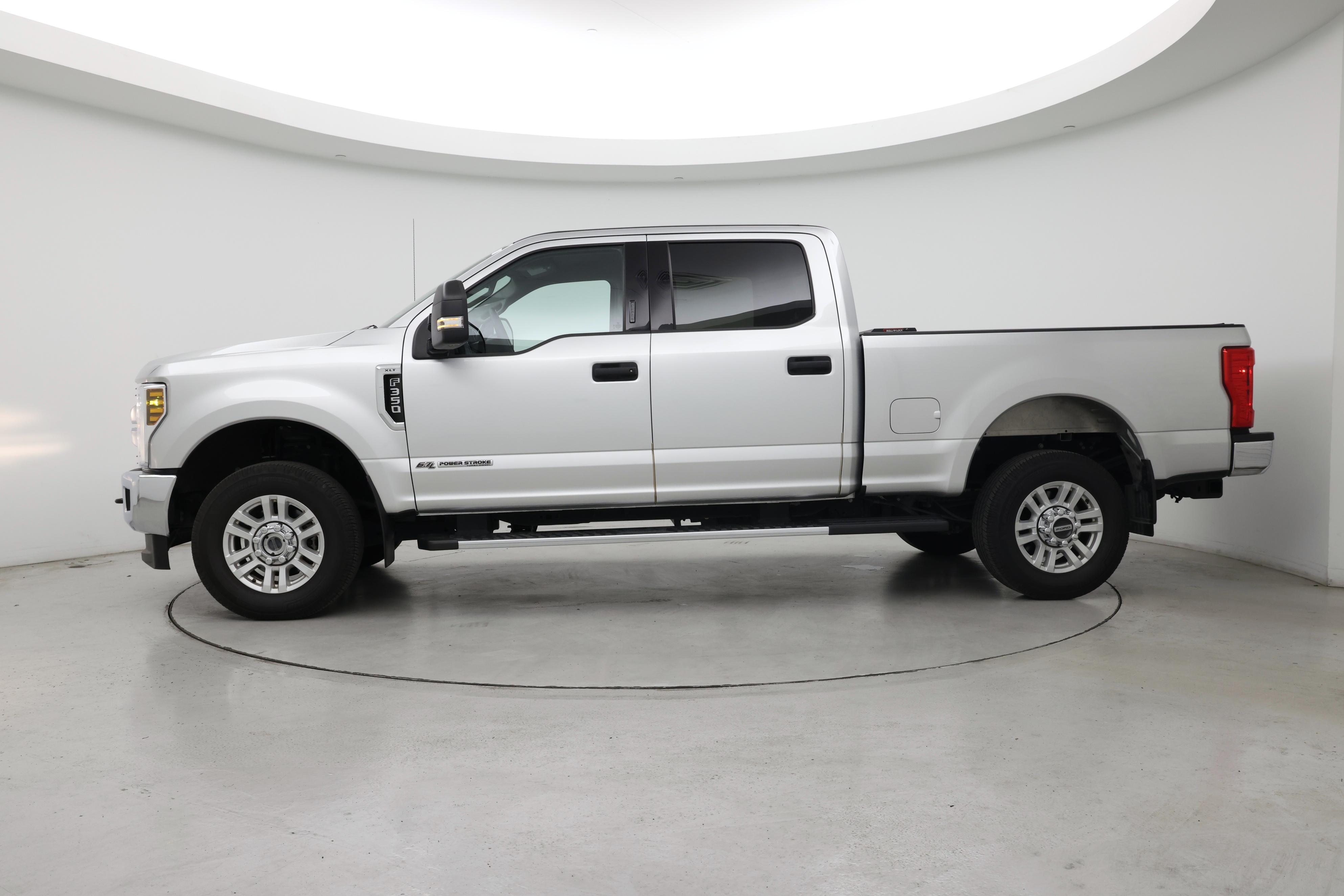 Thumbnail: 2019 Ford F-350 - 3