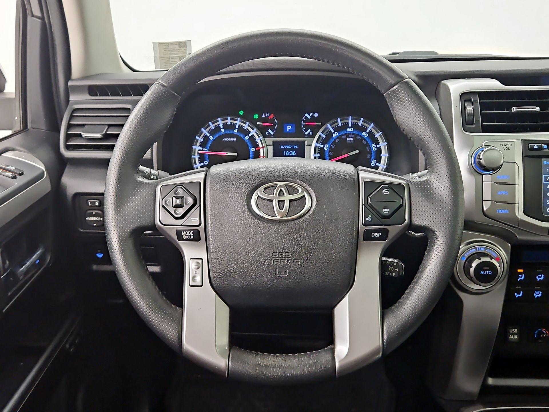Thumbnail: 2018 Toyota 4Runner - 10