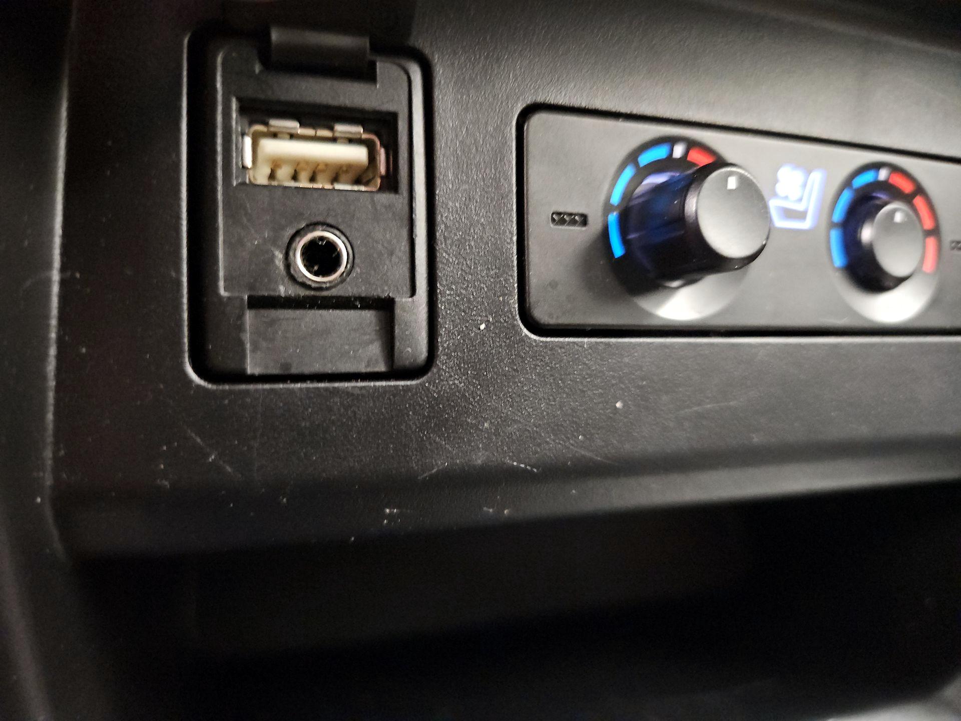 Thumbnail: 2018 Toyota 4Runner - 18