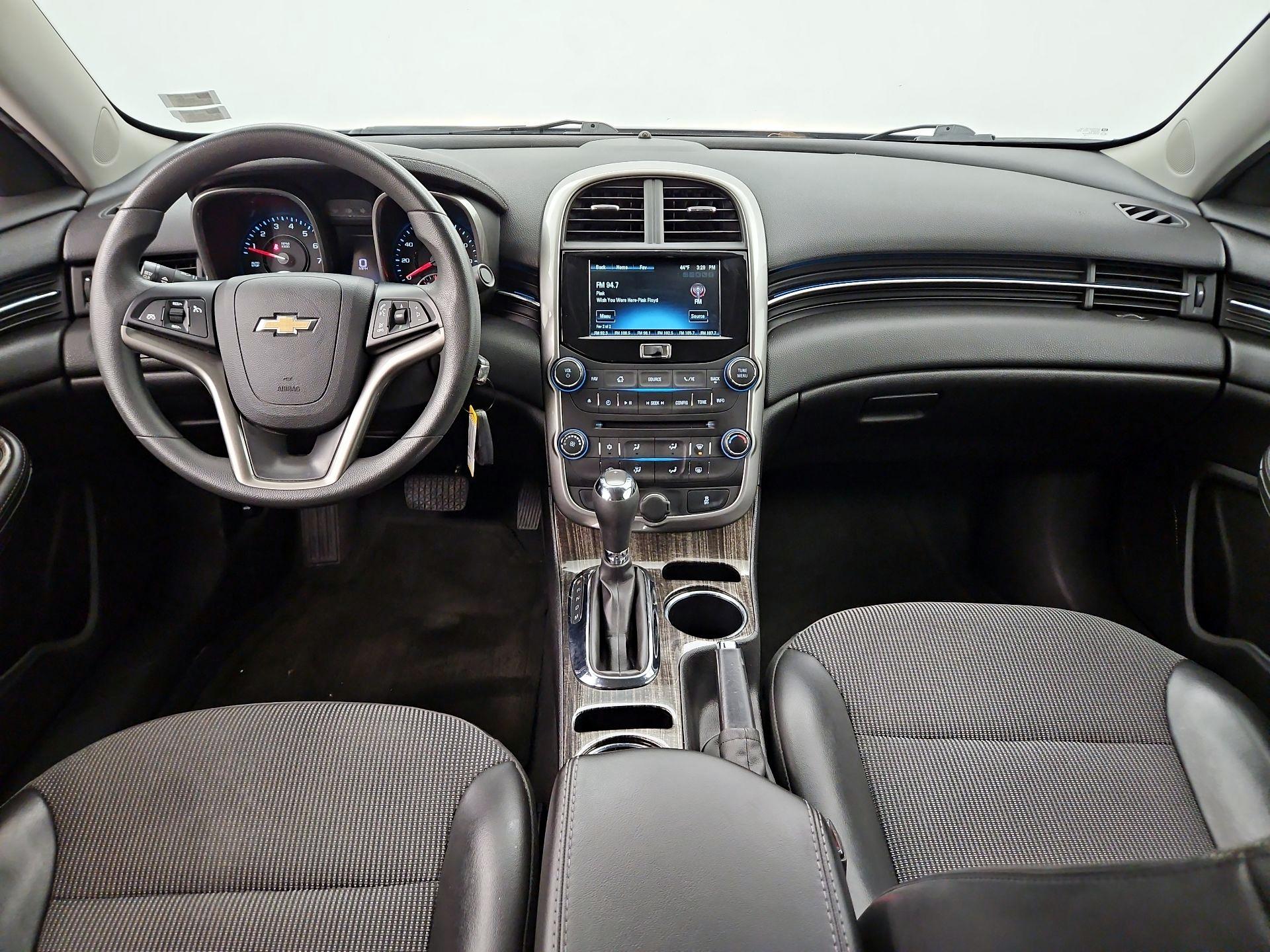 Thumbnail: 2015 Chevrolet Malibu - 9