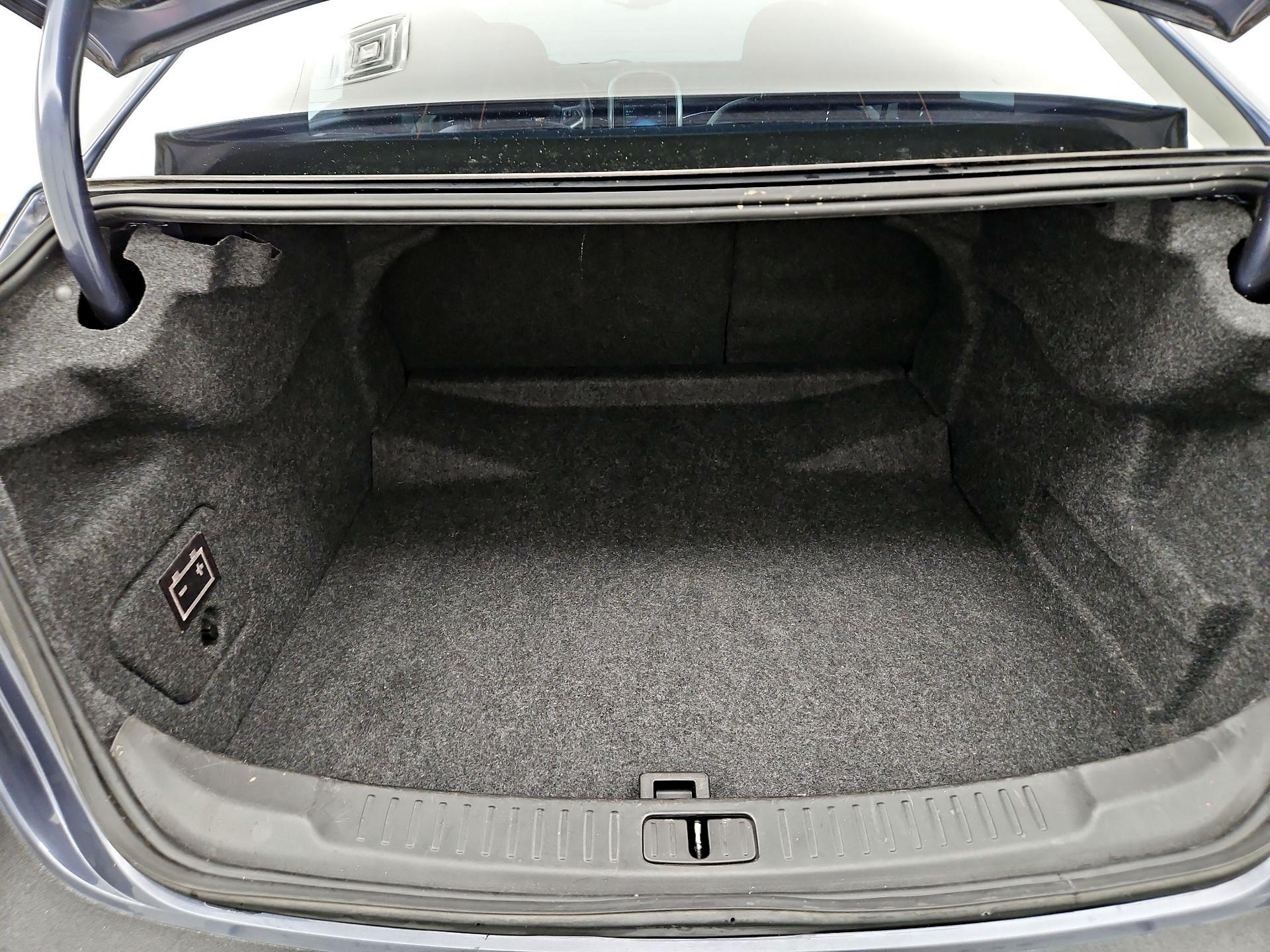 Thumbnail: 2015 Chevrolet Malibu - 19