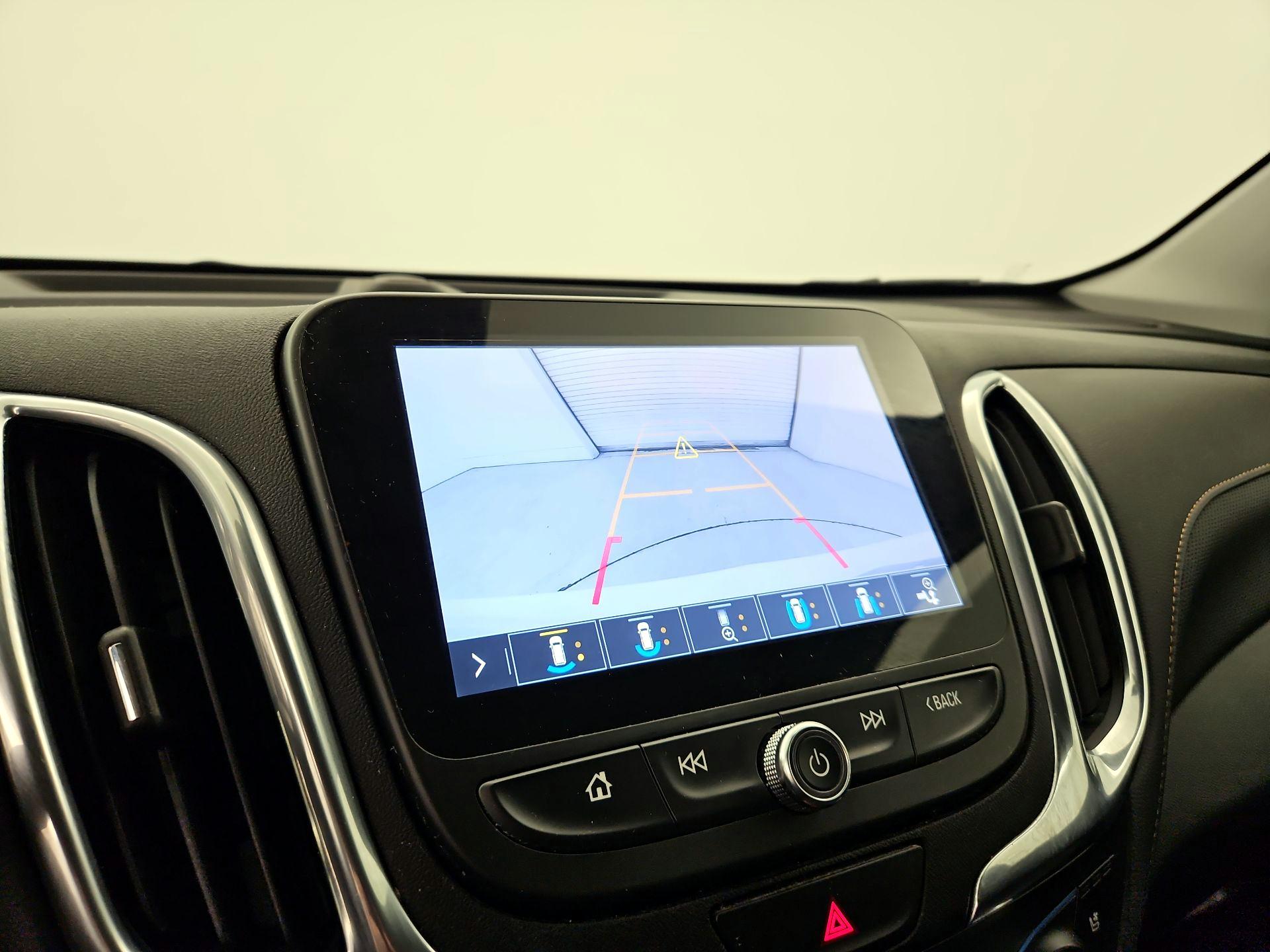 Thumbnail: 2021 Chevrolet Equinox - 14