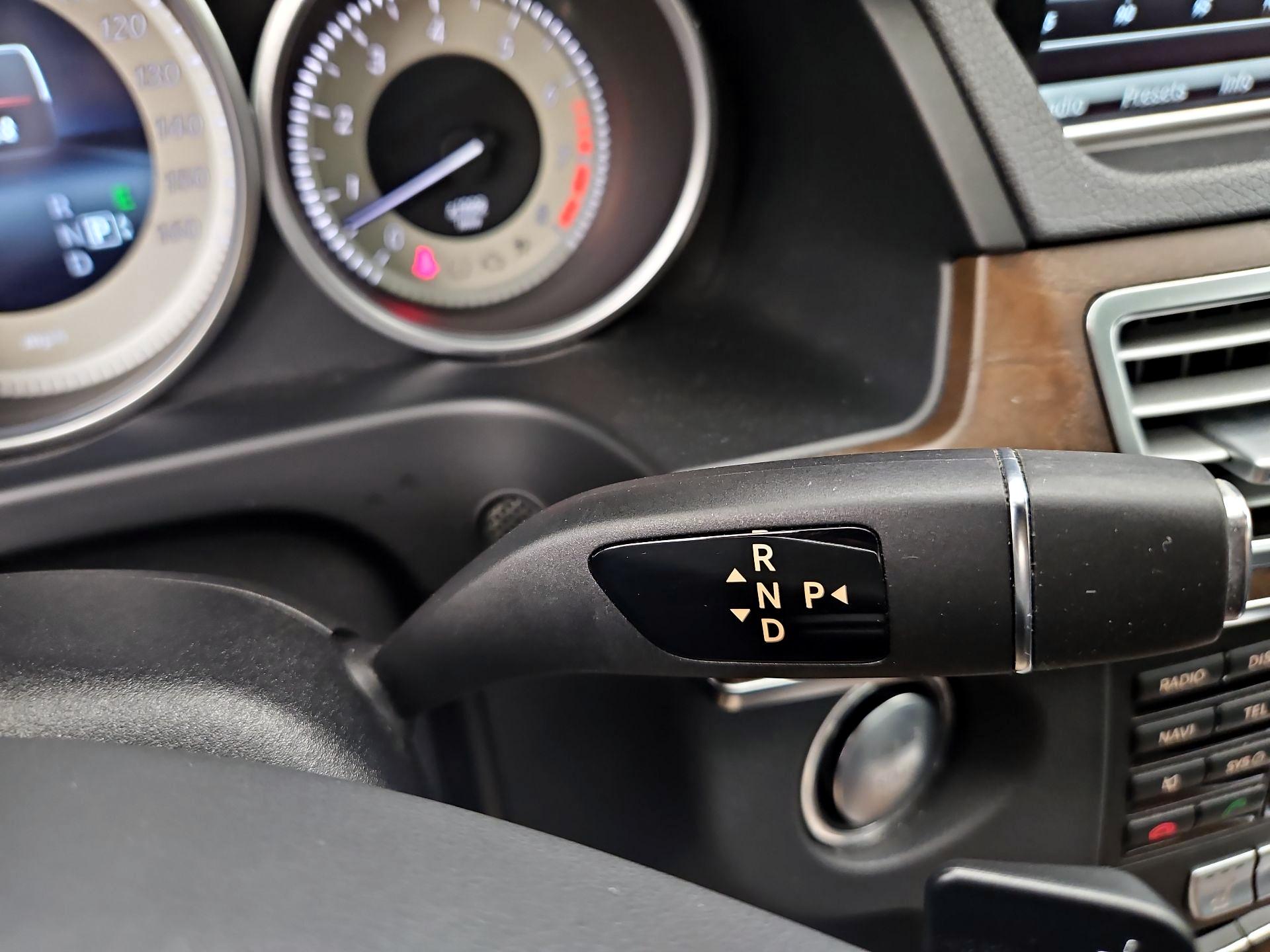 Thumbnail: 2015 Mercedes-Benz E-Class - 18