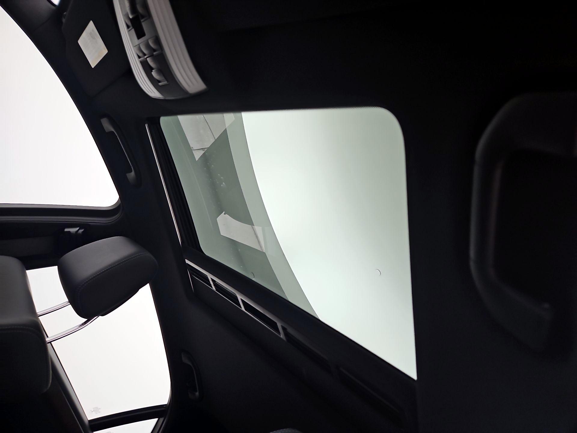 Thumbnail: 2015 Mercedes-Benz E-Class - 20