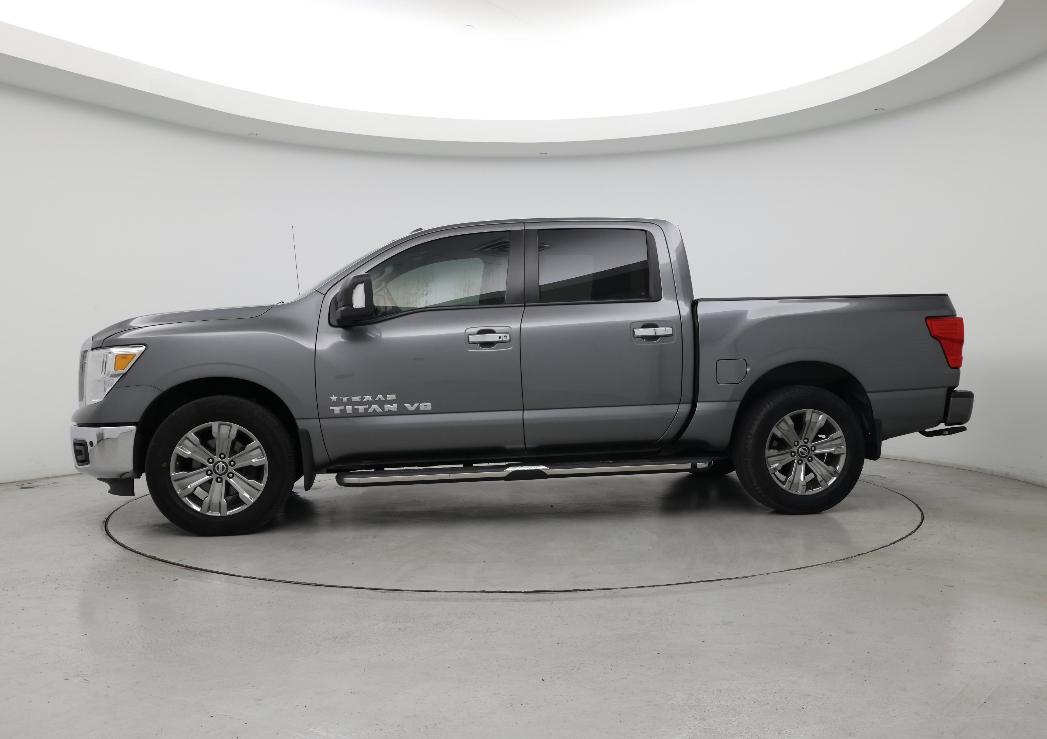 Thumbnail: 2018 Nissan Titan - 3