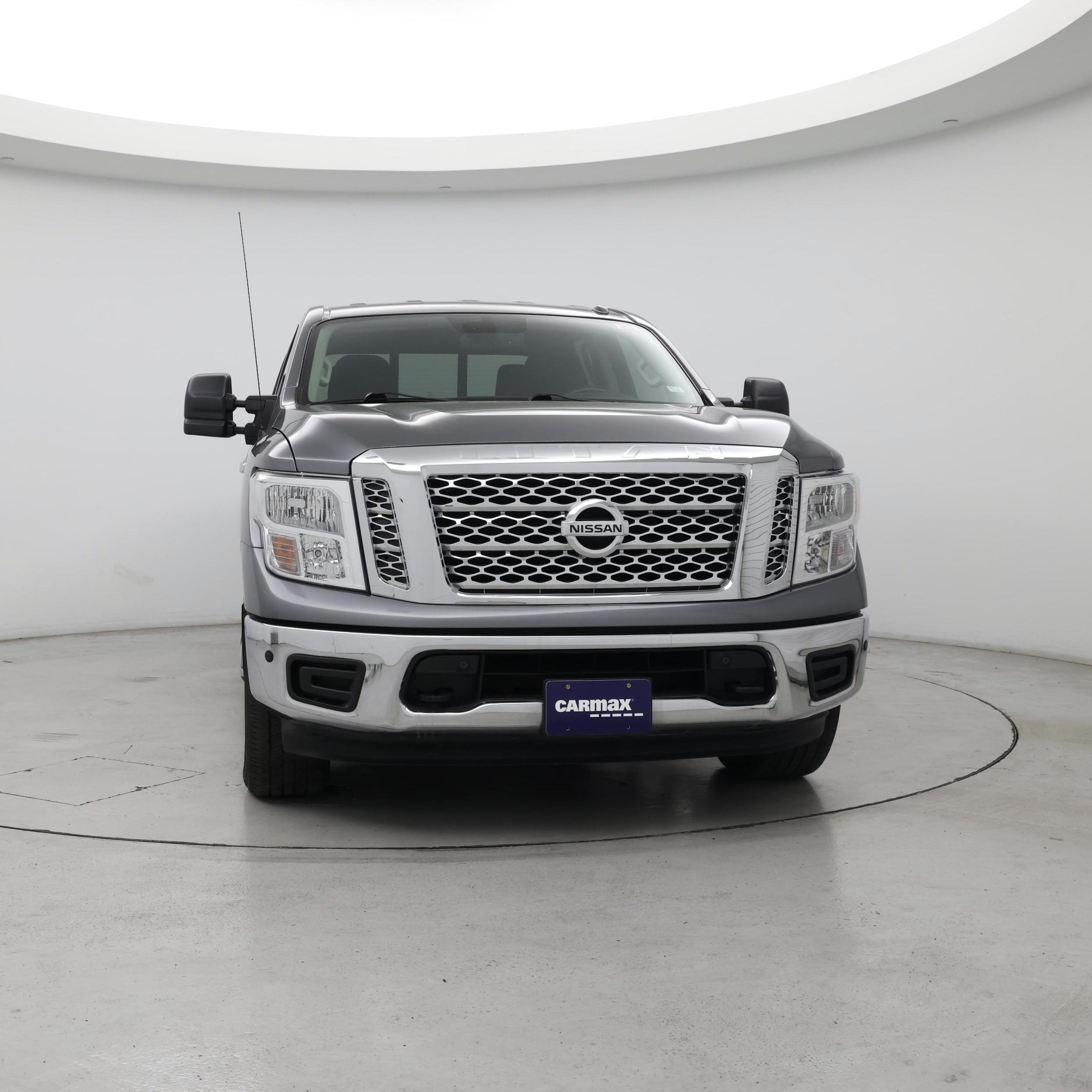 Thumbnail: 2018 Nissan Titan - 5