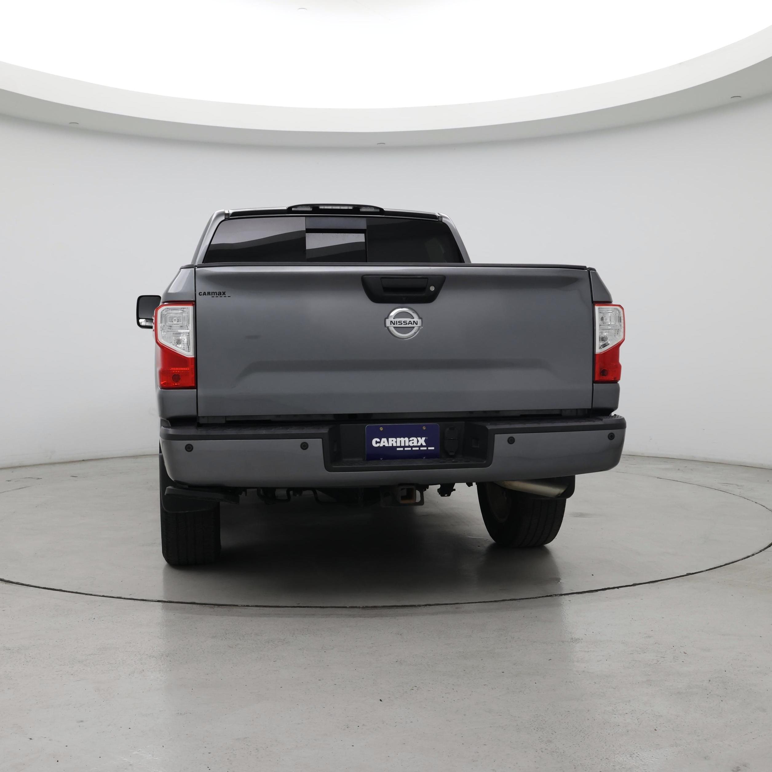 Thumbnail: 2018 Nissan Titan - 6