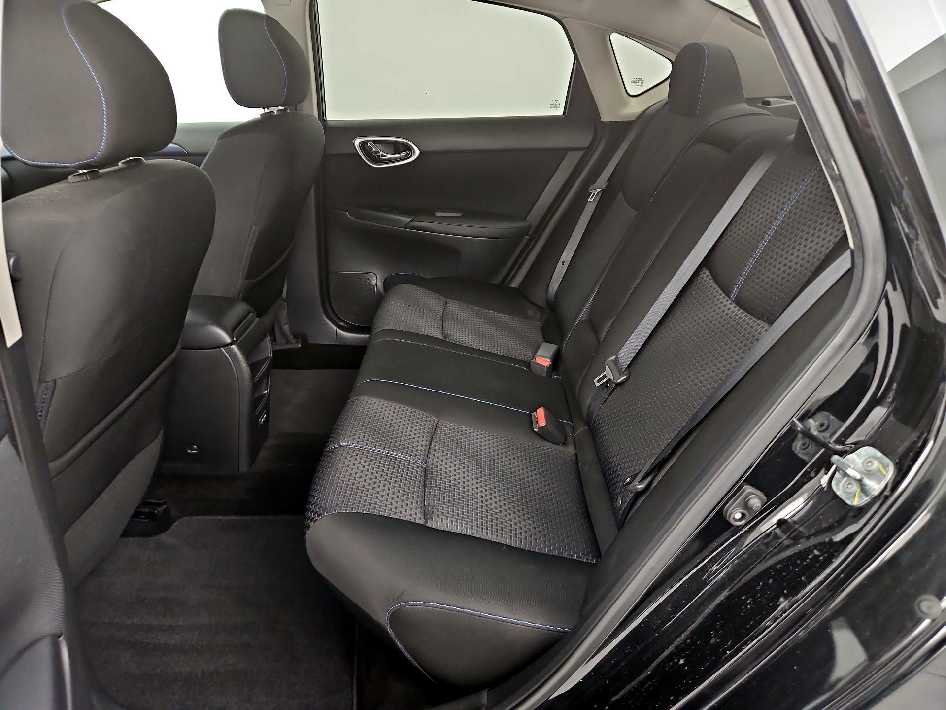 Thumbnail: 2017 Nissan Sentra - 19