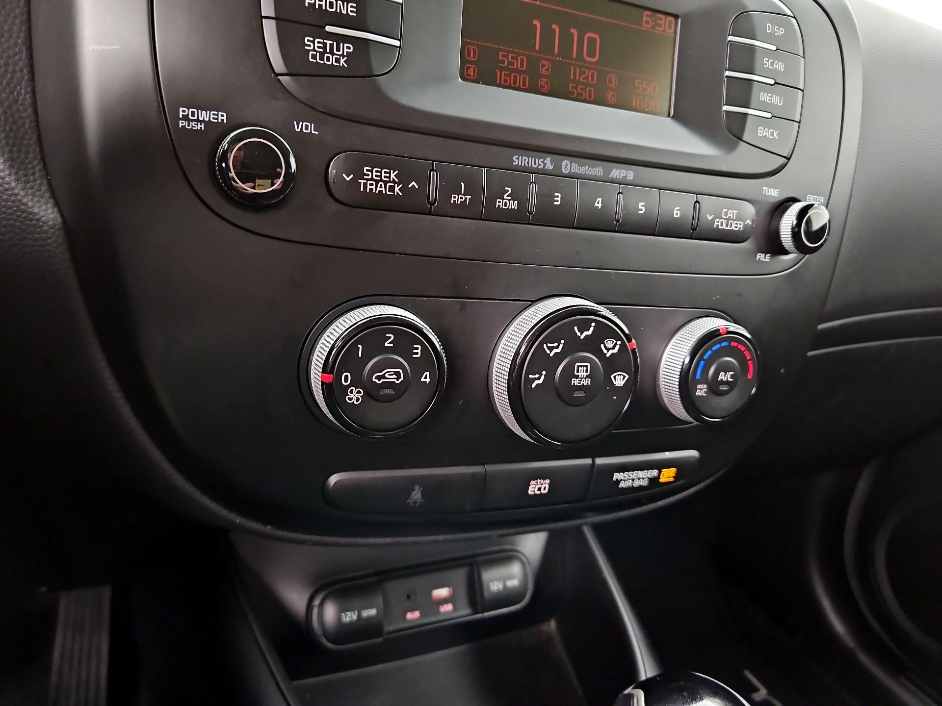 Thumbnail: 2016 Kia Soul - 15