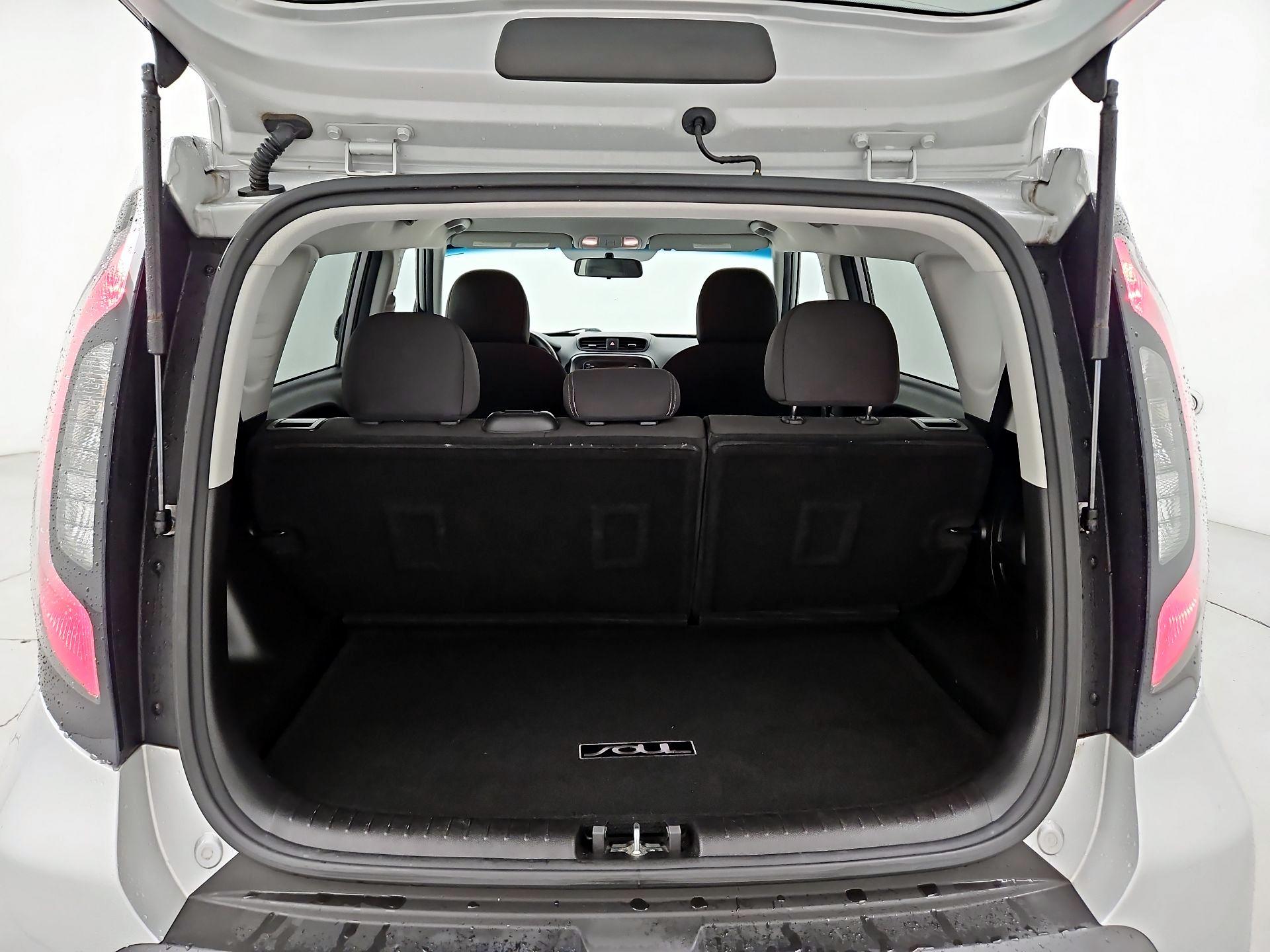 Thumbnail: 2016 Kia Soul - 19