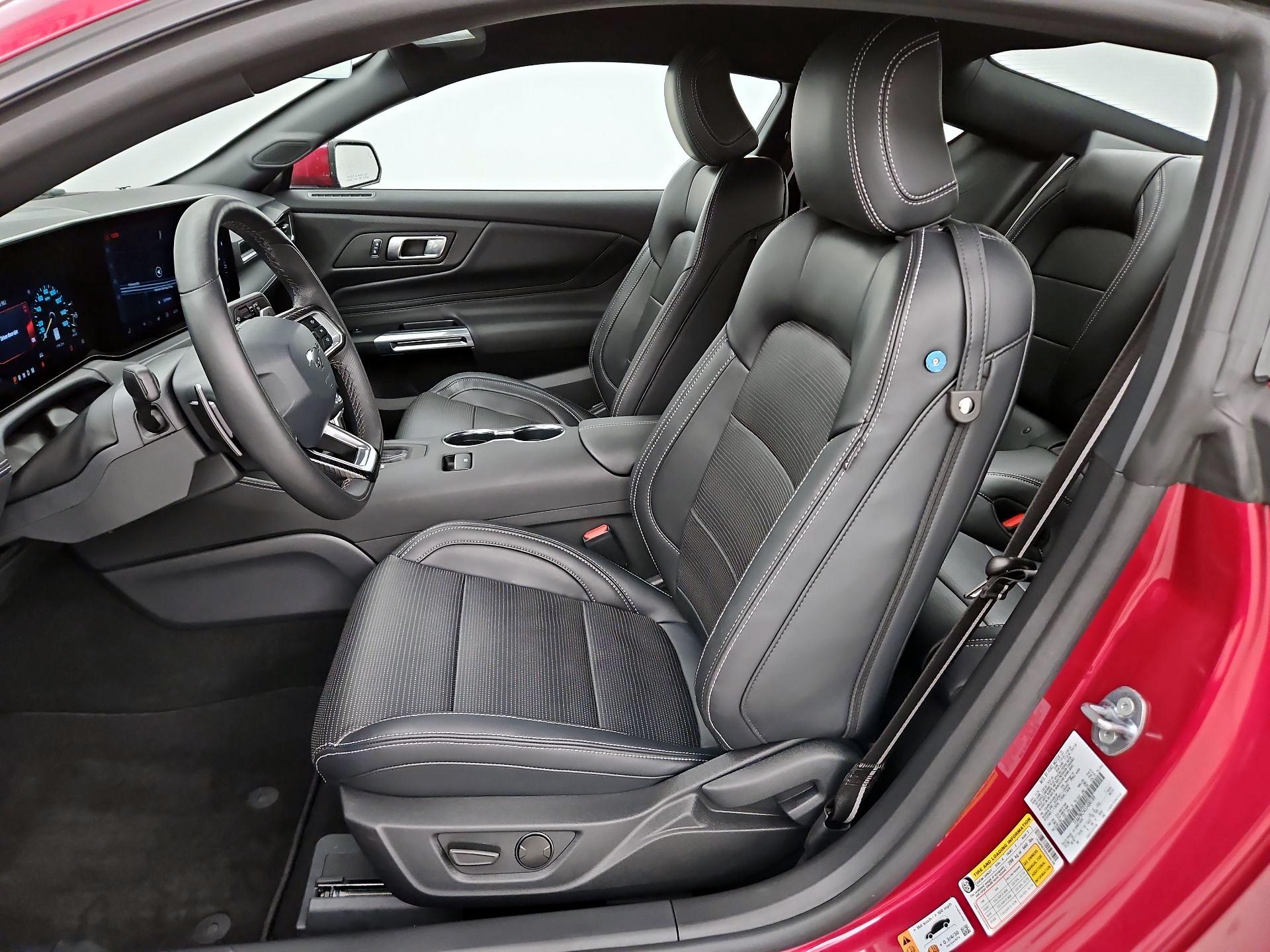 Thumbnail: 2025 Ford Mustang - 11