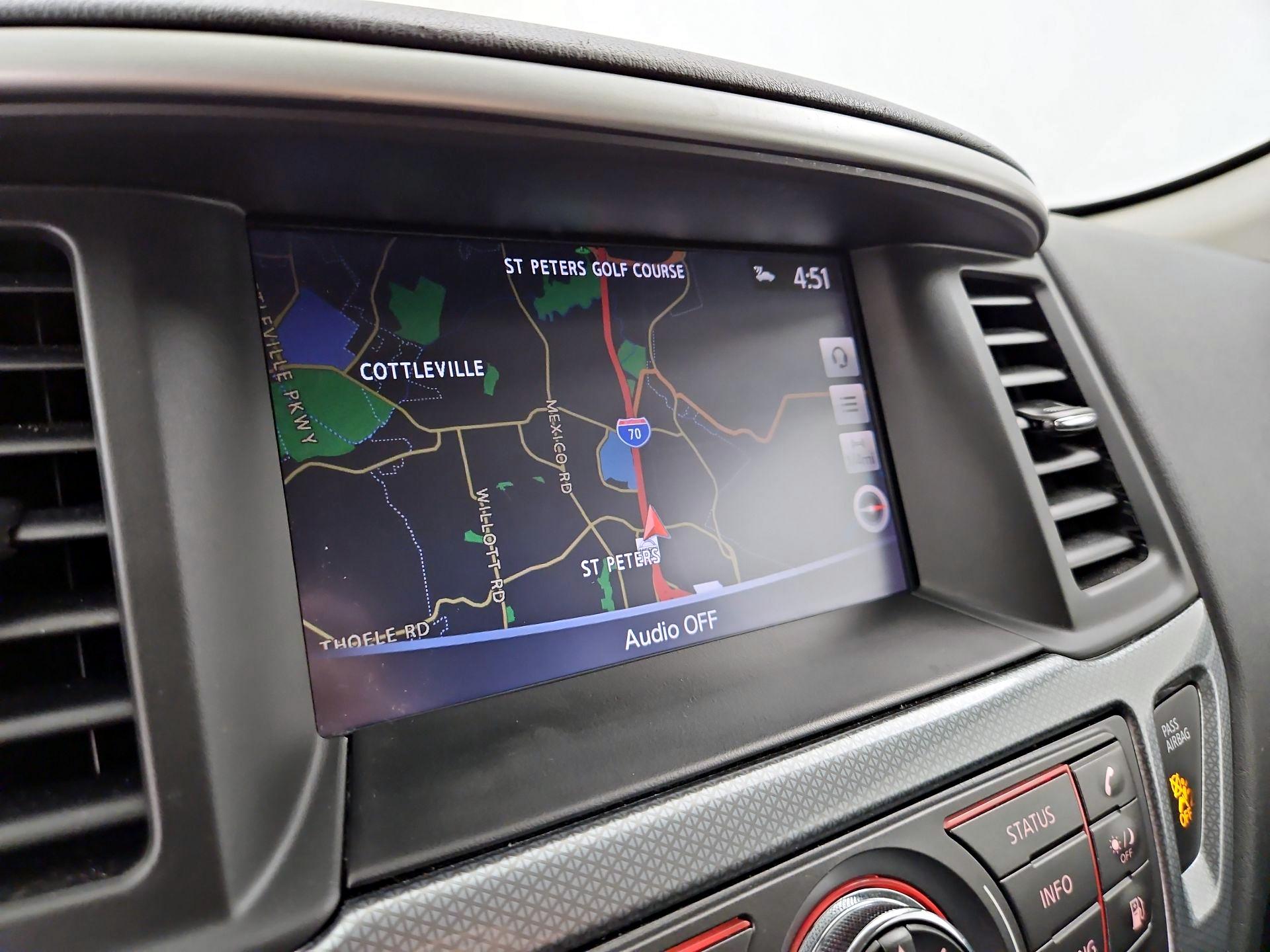 Thumbnail: 2018 Nissan Pathfinder - 14