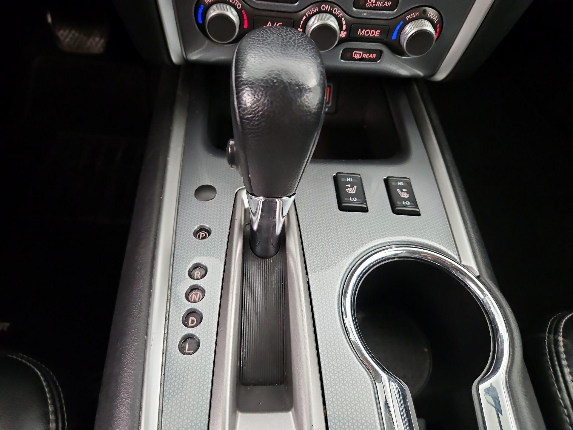 Thumbnail: 2018 Nissan Pathfinder - 18