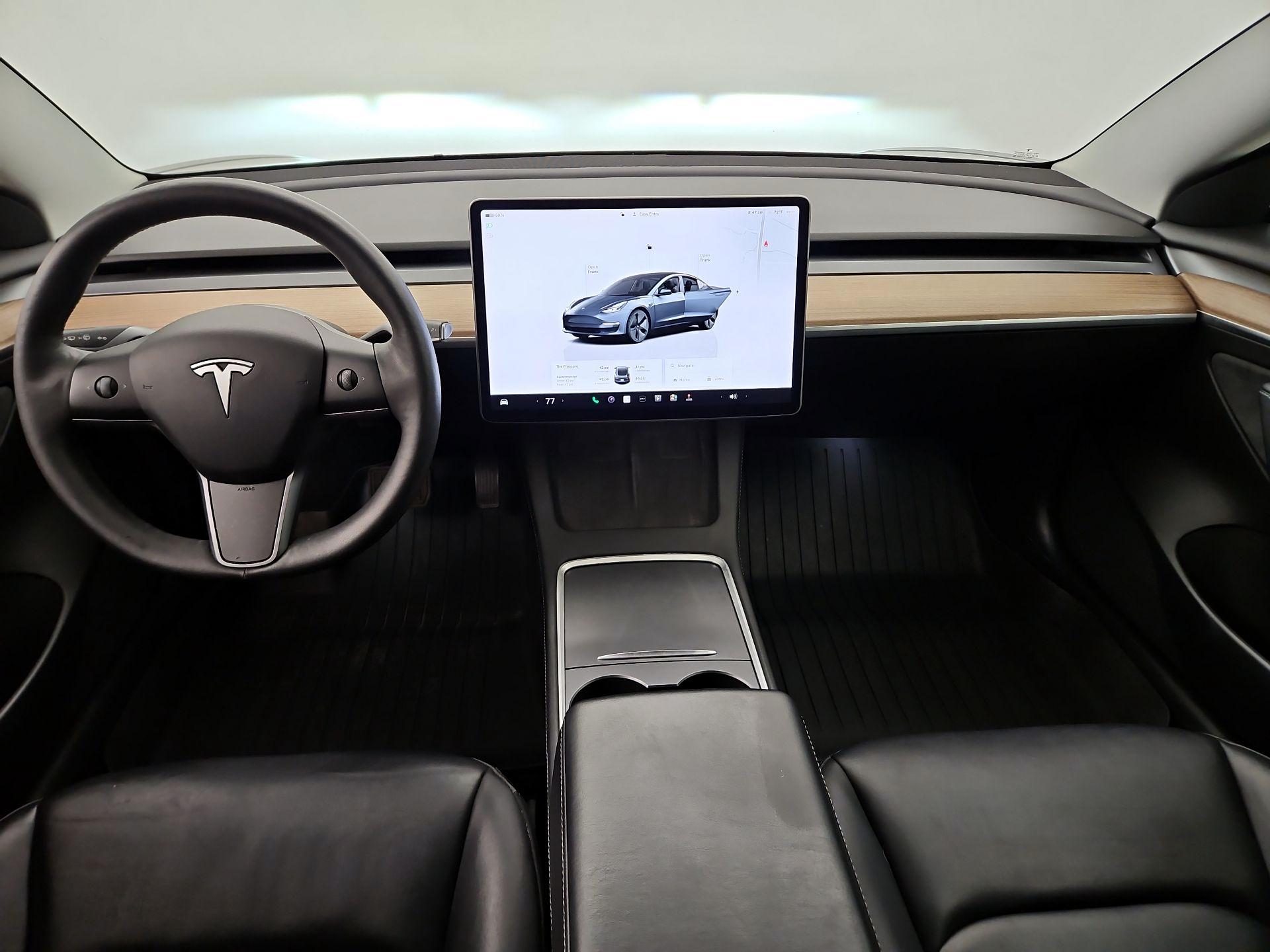 Thumbnail: 2022 Tesla Model 3 - 9