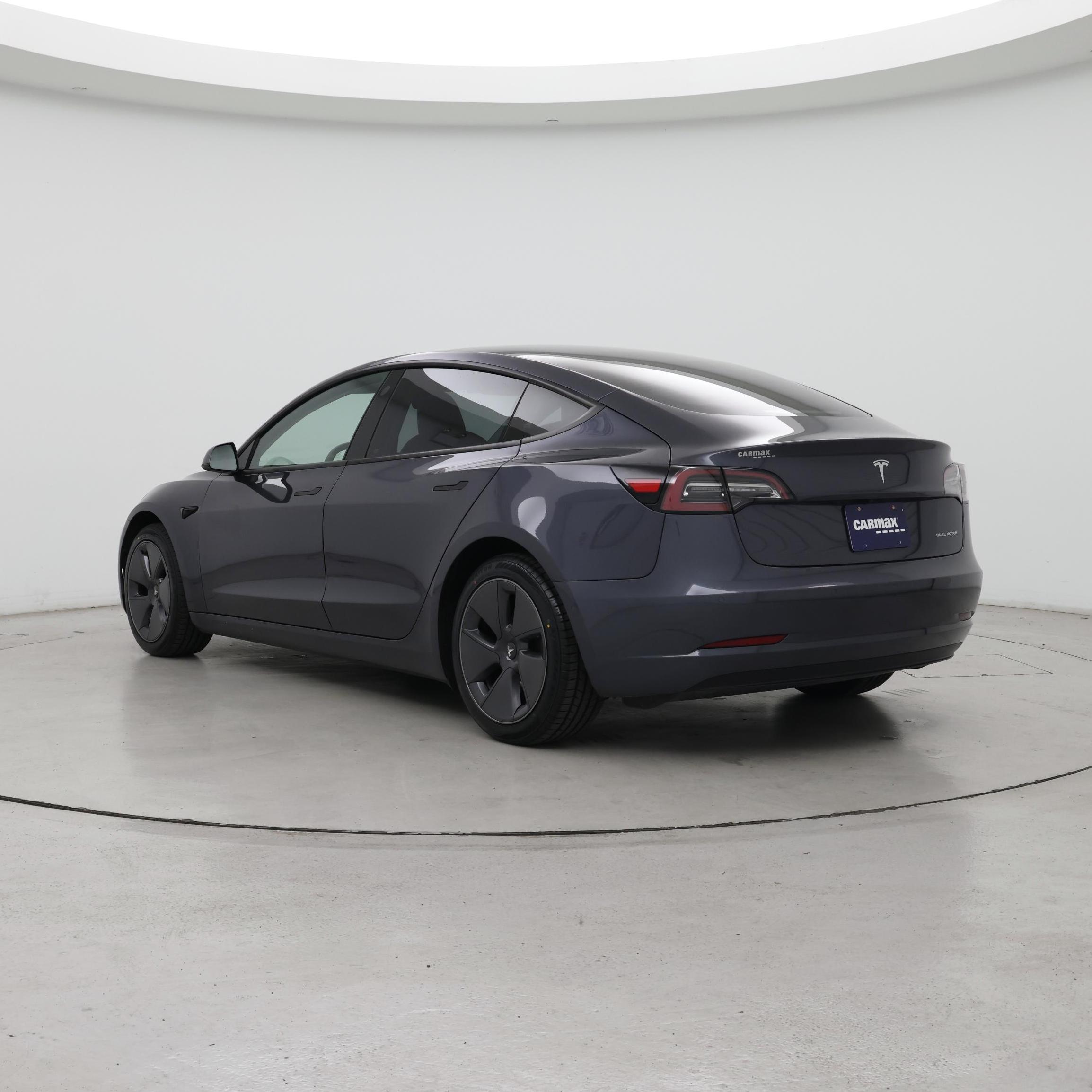 Thumbnail: 2022 Tesla Model 3 - 2
