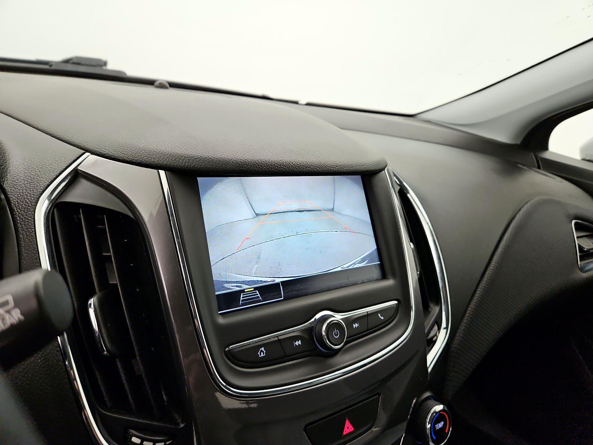 Thumbnail: 2019 Chevrolet Cruze - 14