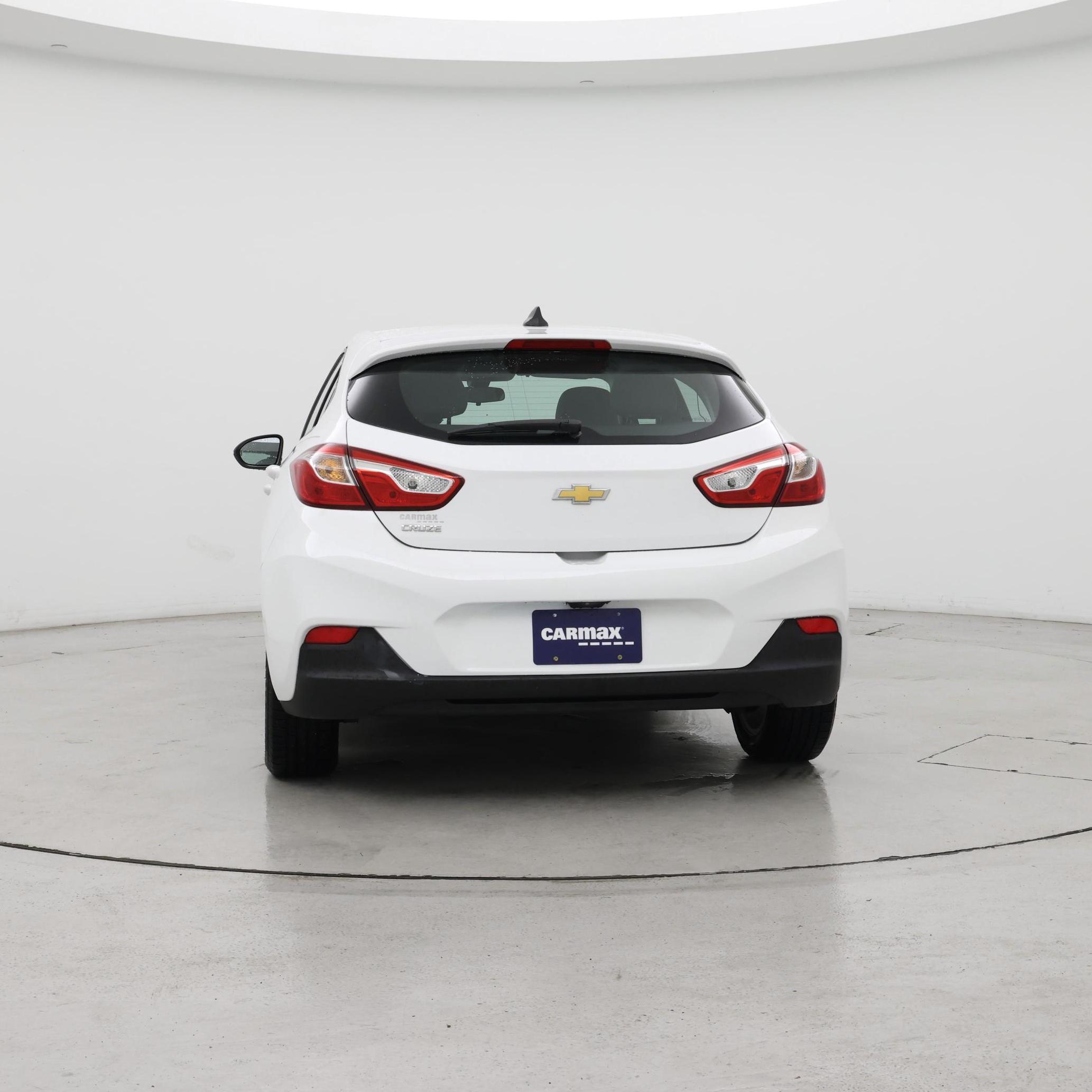 Thumbnail: 2019 Chevrolet Cruze - 6