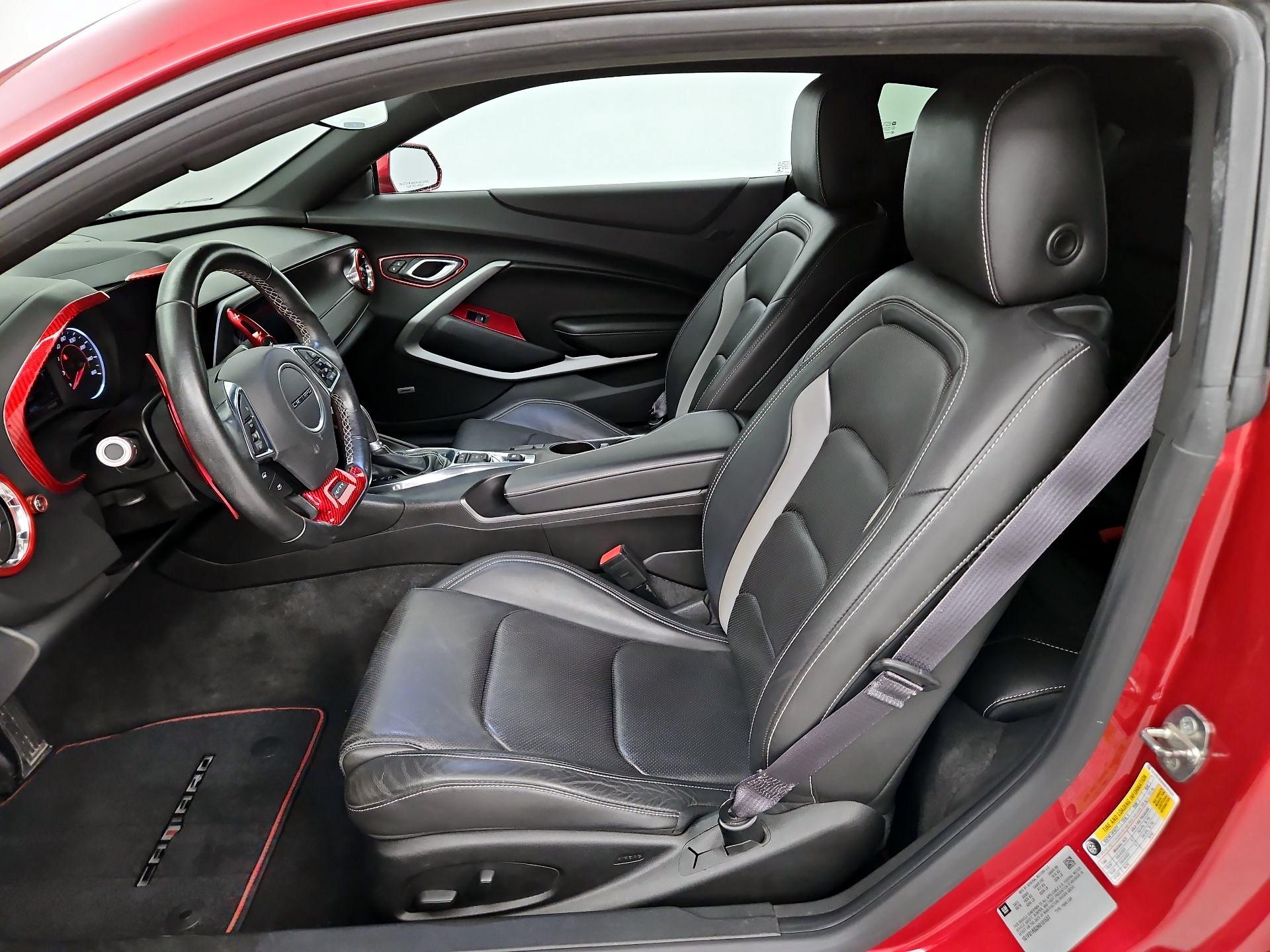 Thumbnail: 2017 Chevrolet Camaro - 11