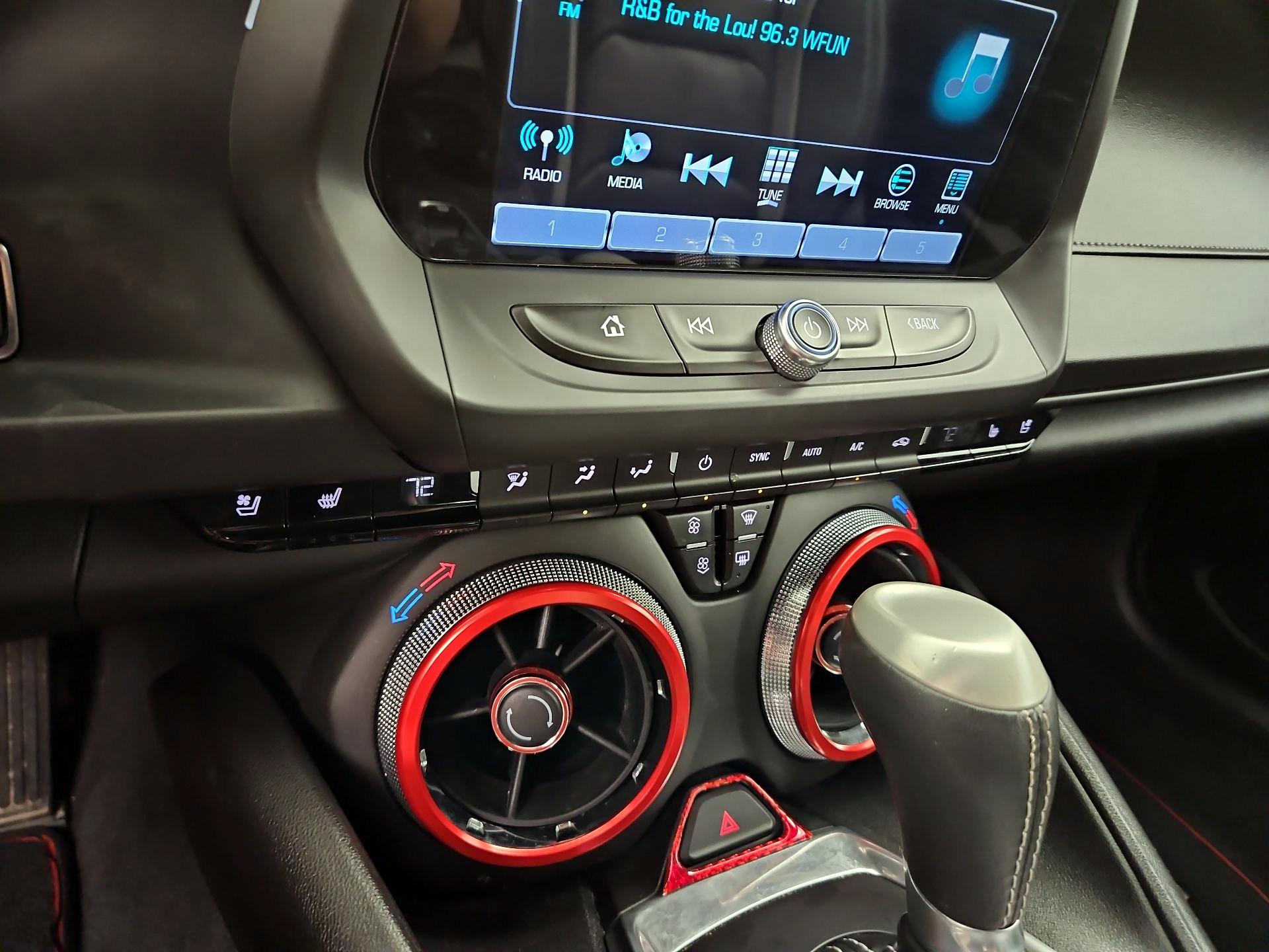 Thumbnail: 2017 Chevrolet Camaro - 17