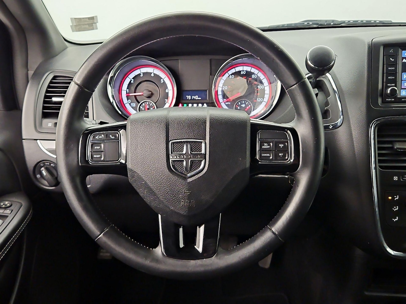 2017 Dodge Grand Caravan SE Plus - Photo 11
