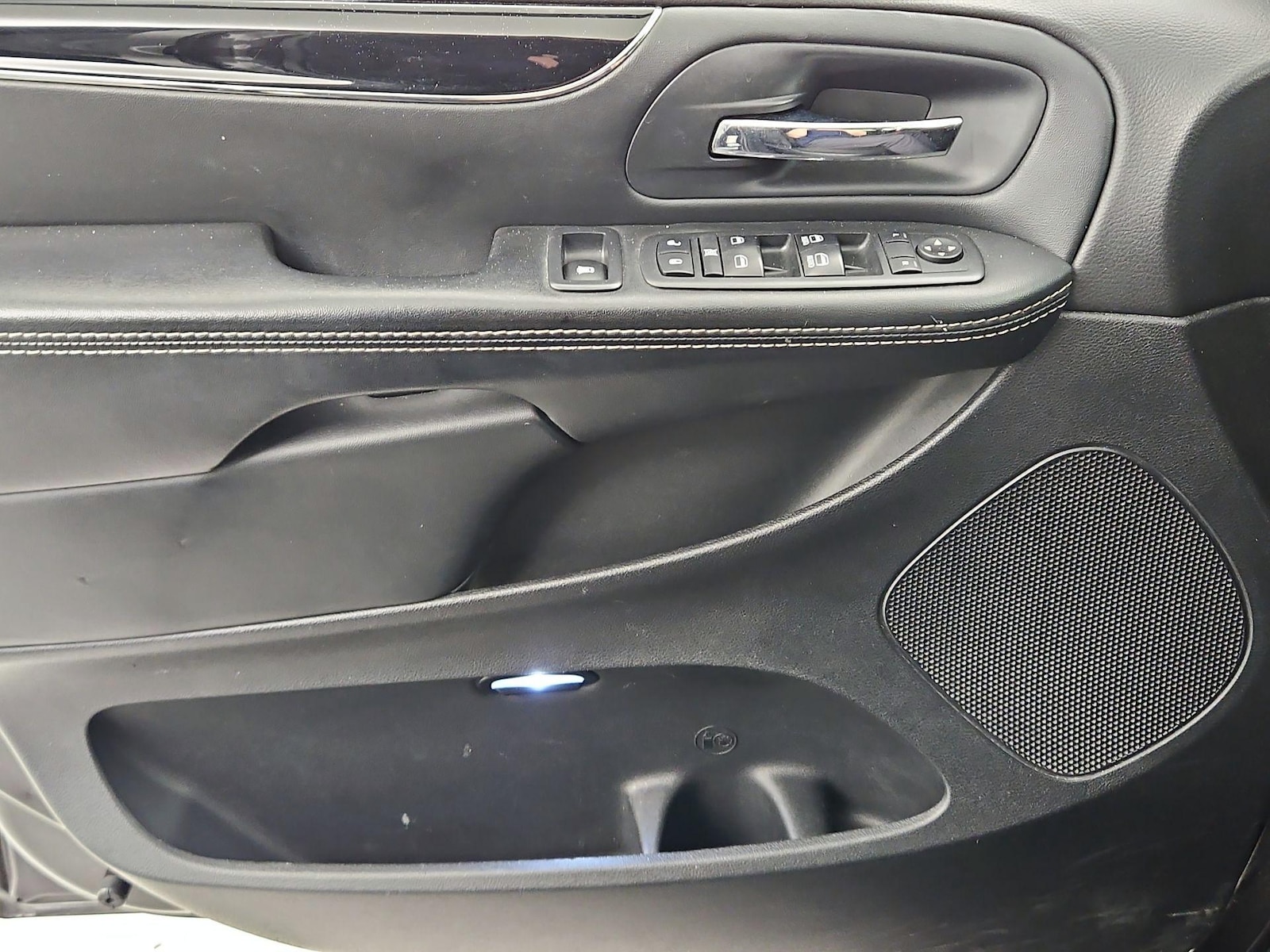 2017 Dodge Grand Caravan SE Plus - Photo 13