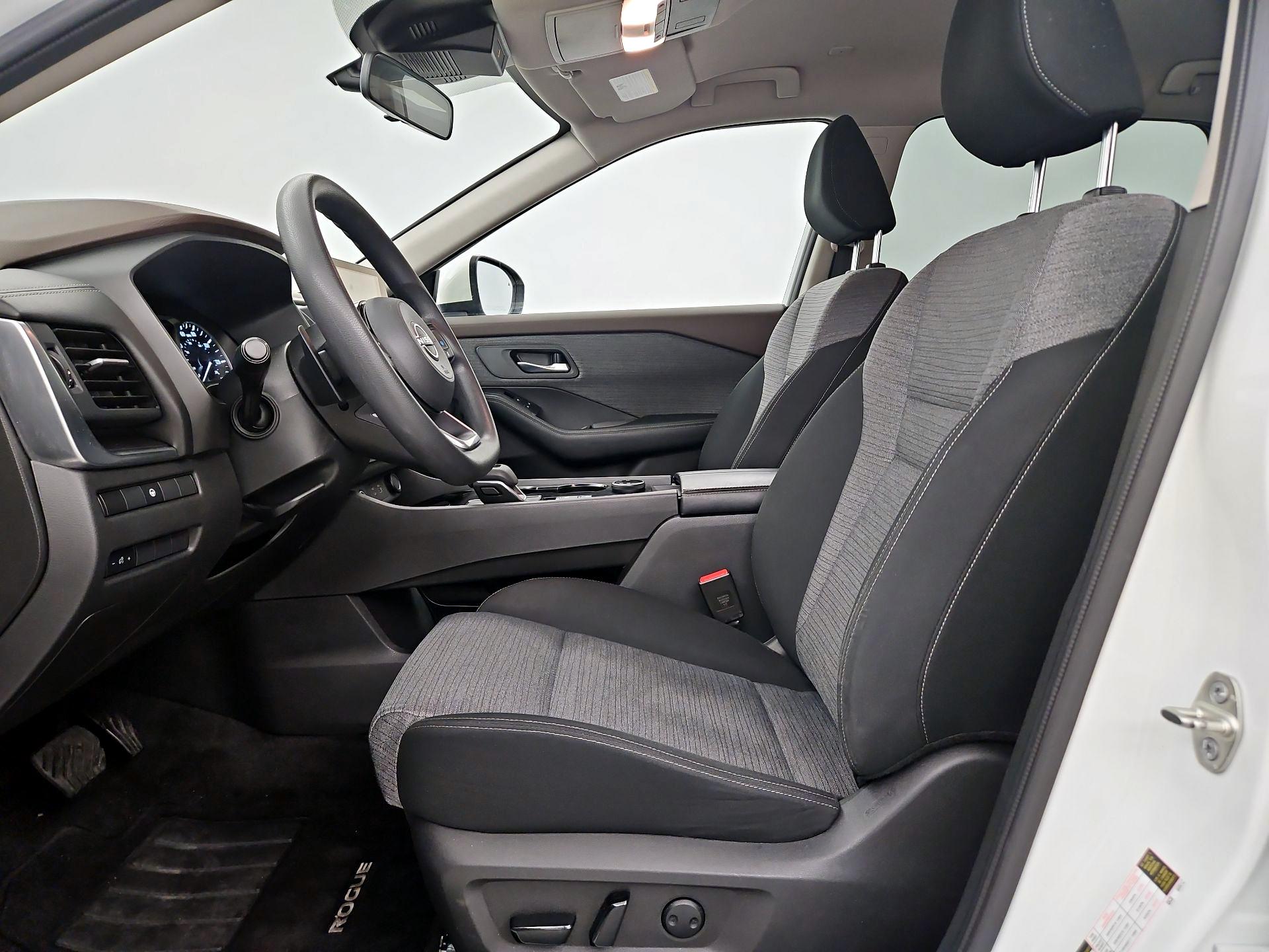 Thumbnail: 2023 Nissan Rogue - 11