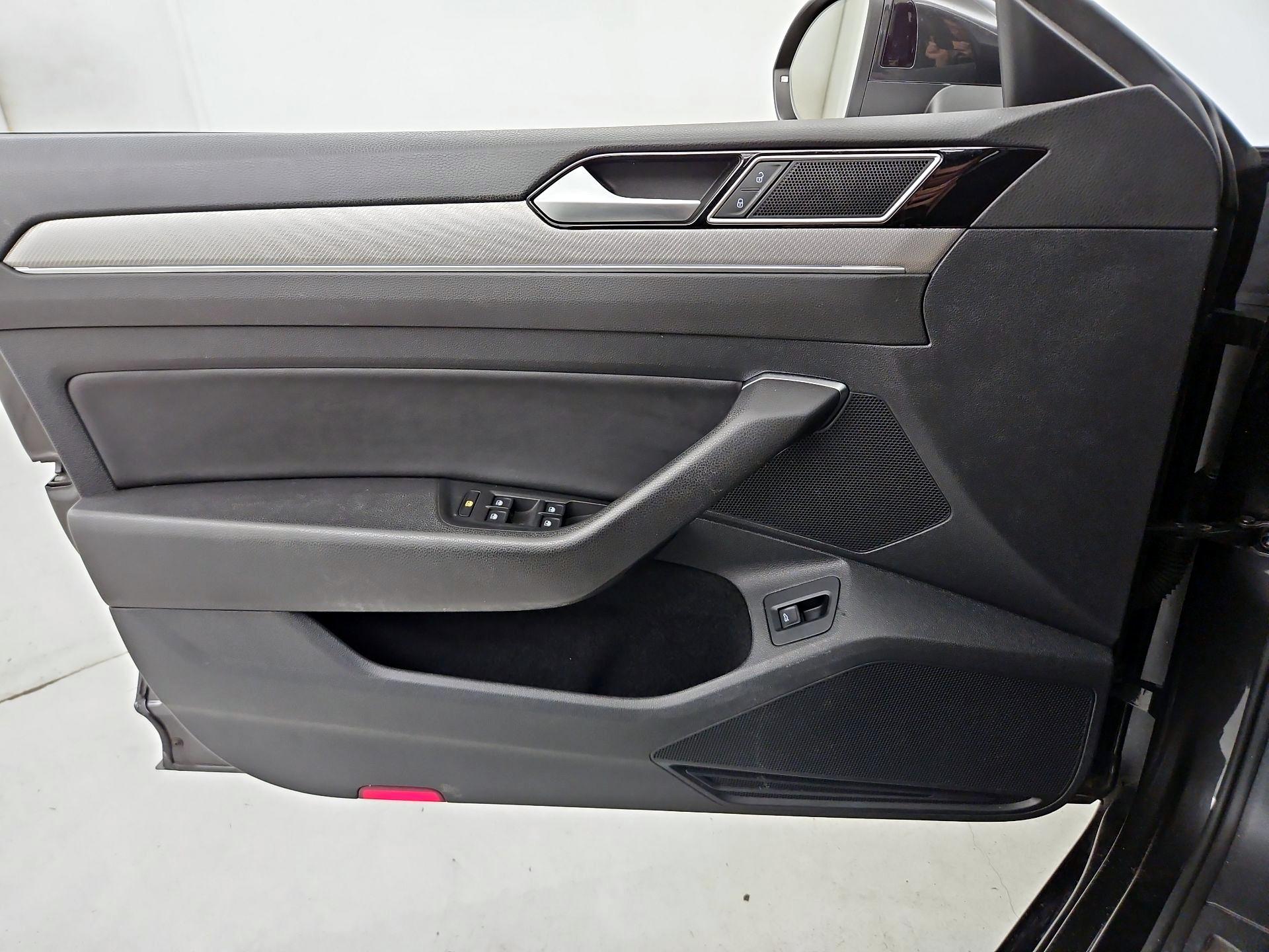 Thumbnail: 2020 Volkswagen Arteon - 12