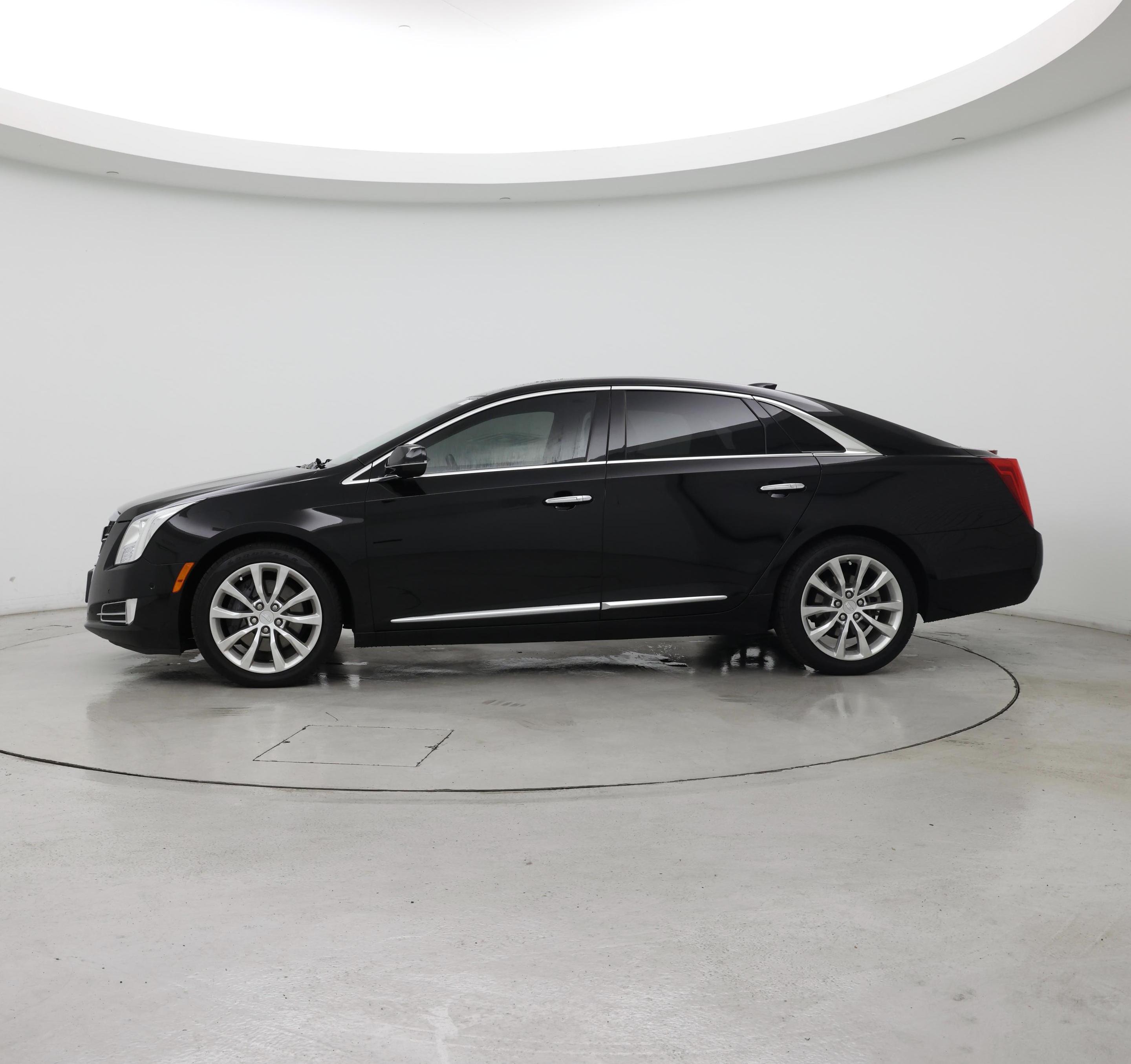 Thumbnail: 2016 Cadillac XTS - 3