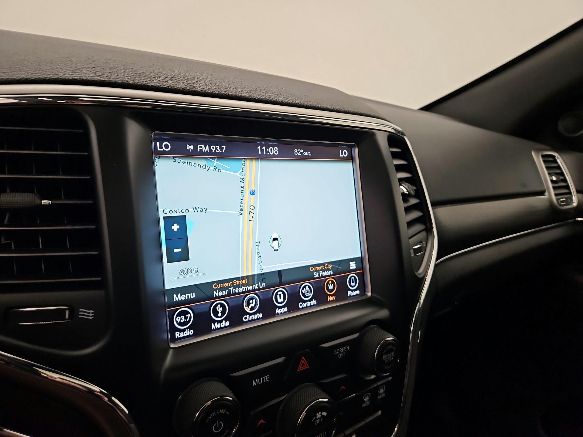 Thumbnail: 2018 Jeep Grand Cherokee - 14