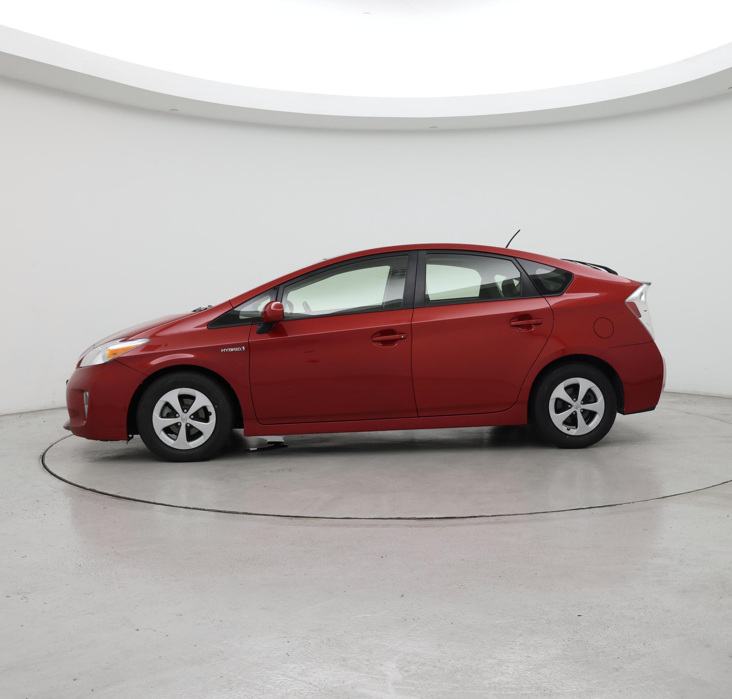 Thumbnail: 2014 Toyota Prius - 3