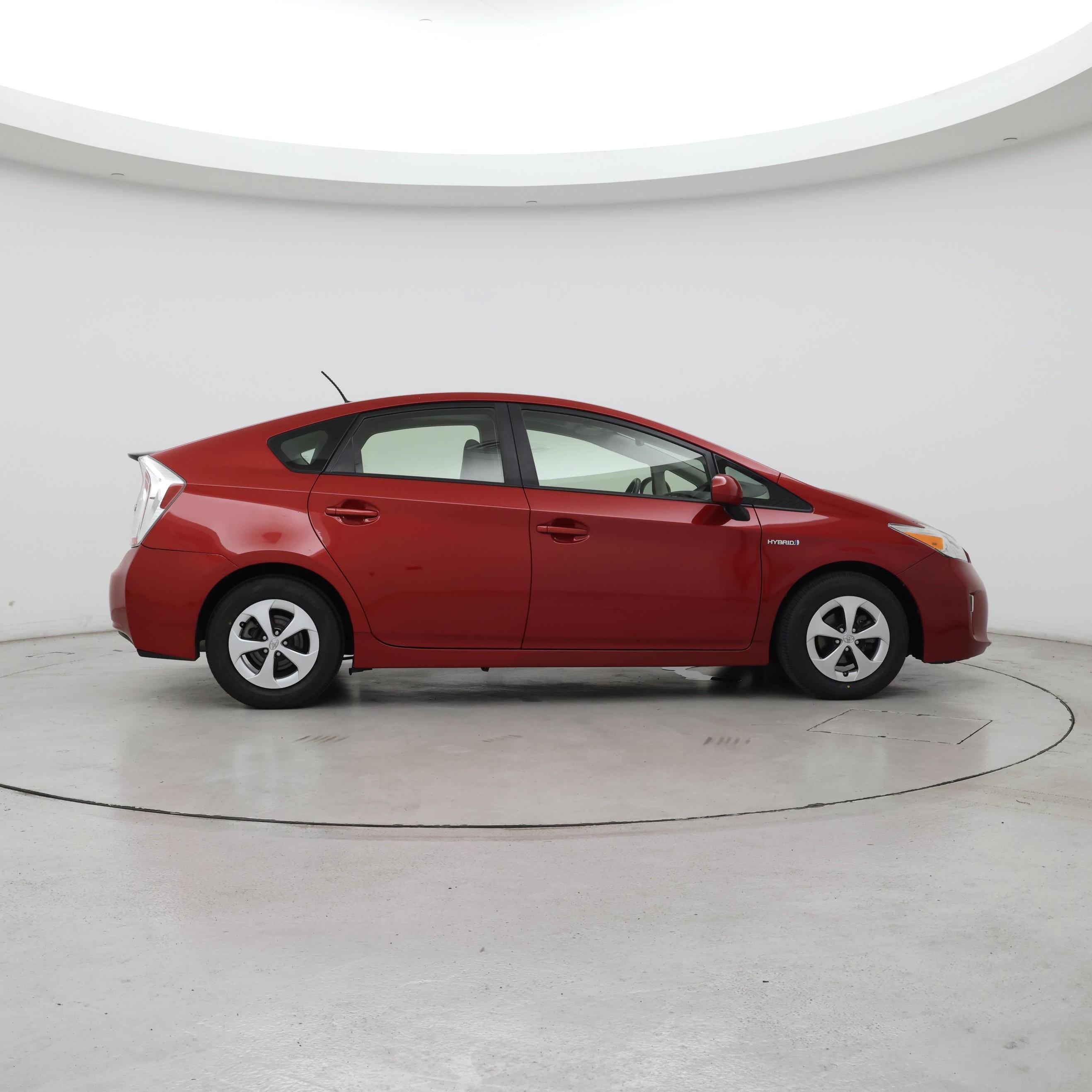 Thumbnail: 2014 Toyota Prius - 7