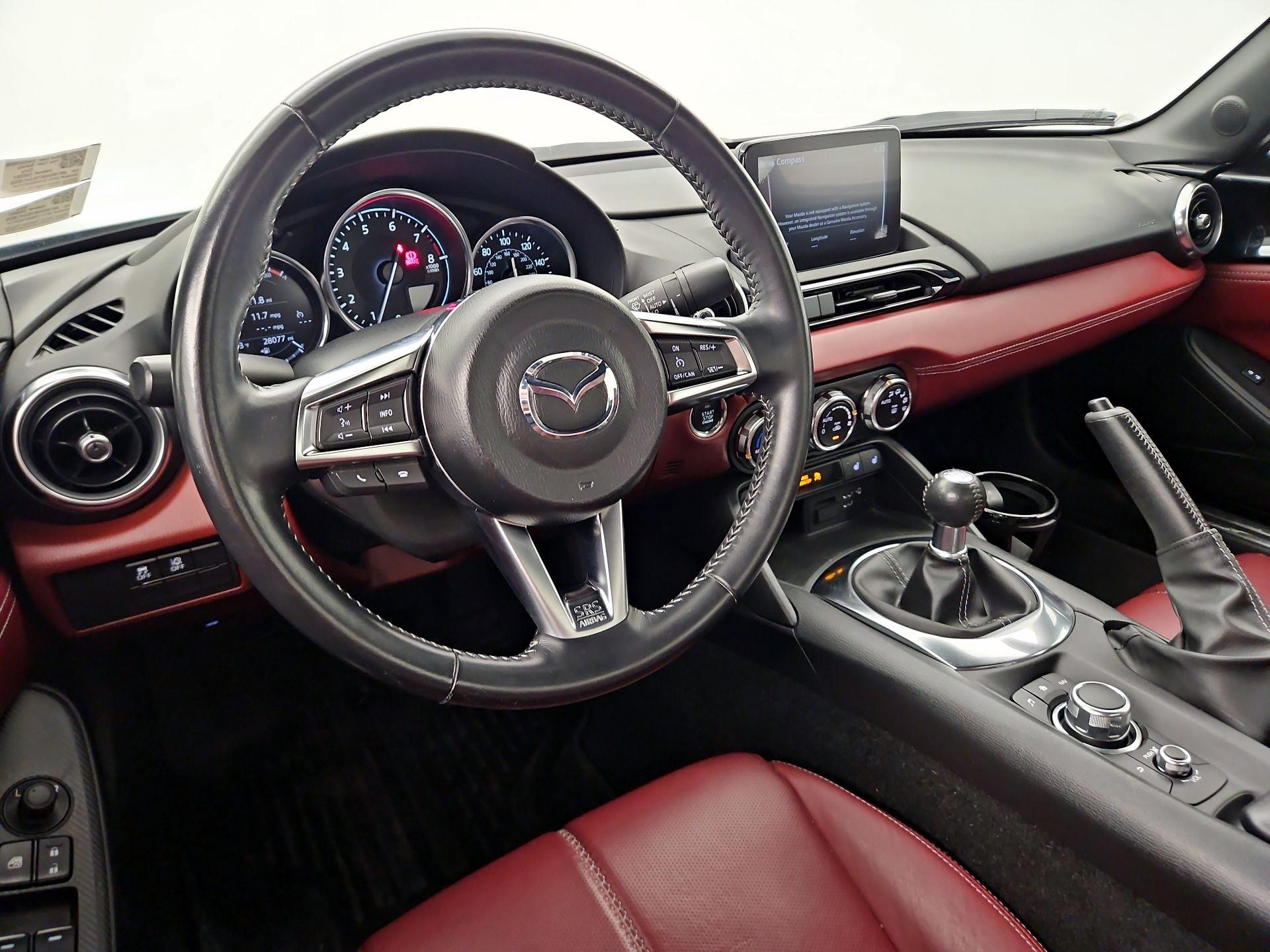 Thumbnail: 2020 Mazda MX-5 Miata - 9