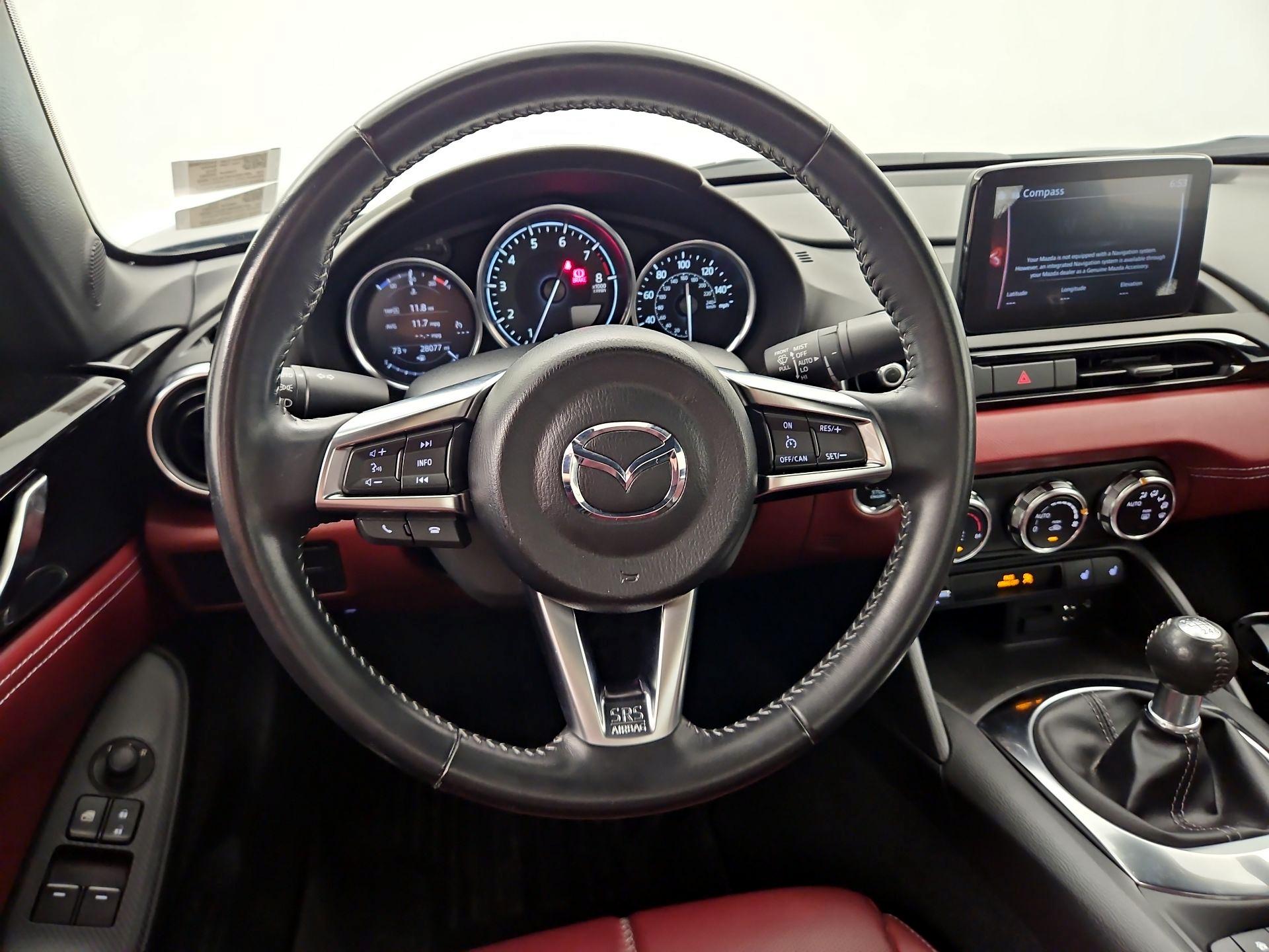 Thumbnail: 2020 Mazda MX-5 Miata - 10