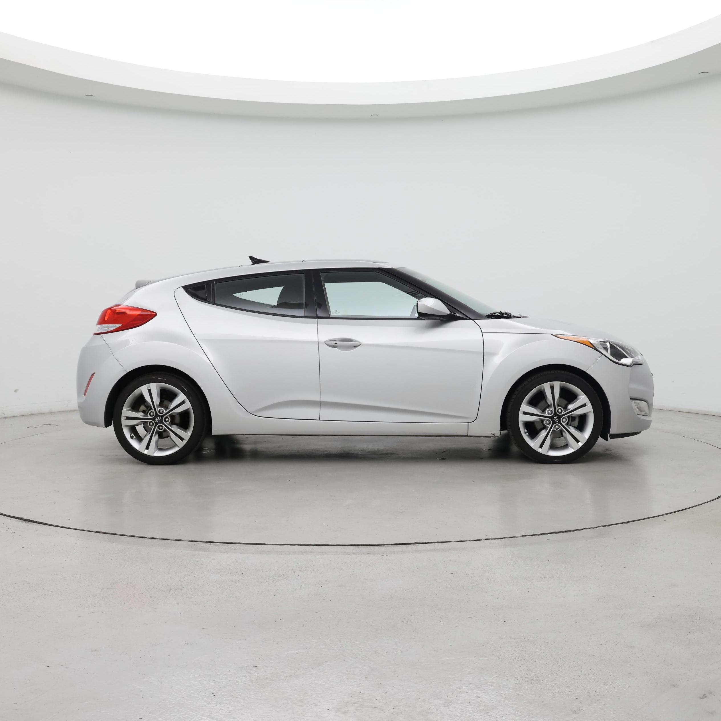 Thumbnail: 2017 Hyundai Veloster - 7