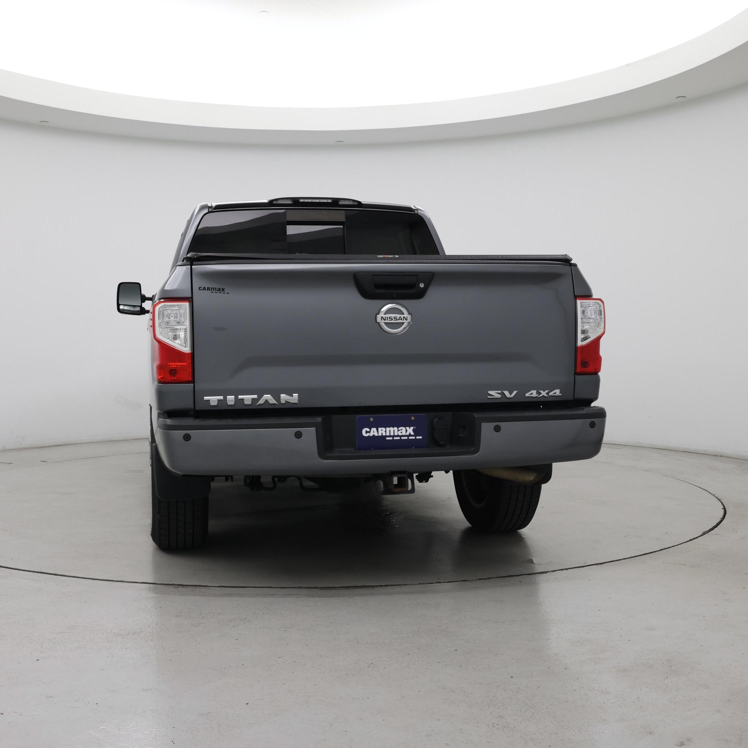 Thumbnail: 2017 Nissan Titan - 6