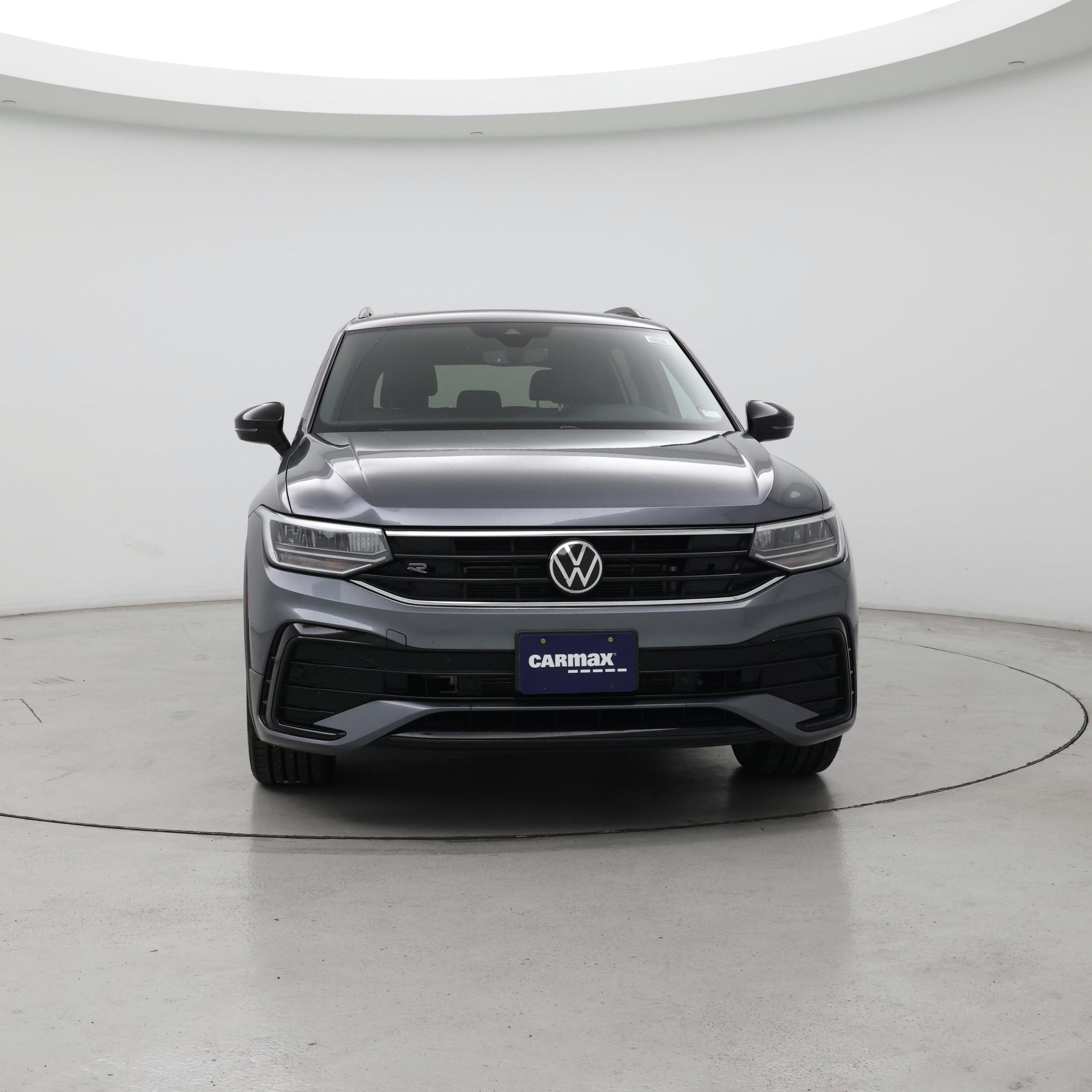 Thumbnail: 2023 Volkswagen Tiguan - 5