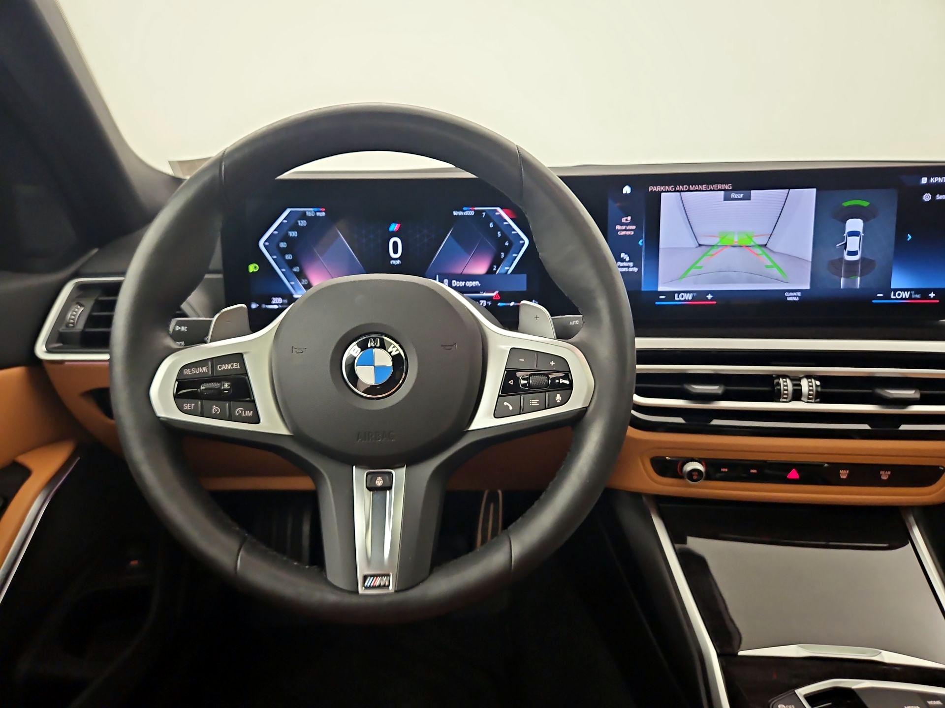 Thumbnail: 2024 BMW 3 Series - 10