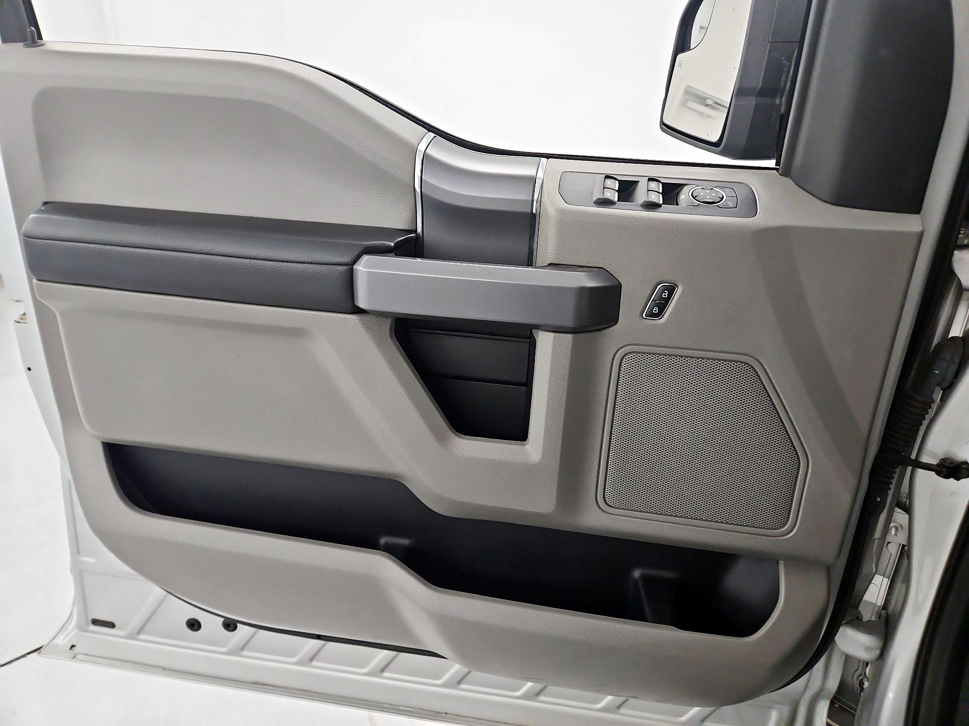 Thumbnail: 2019 Ford F-150 - 12