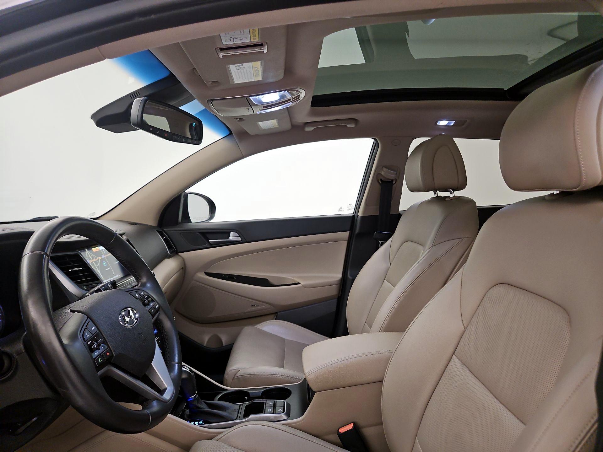 Thumbnail: 2017 Hyundai Tucson - 18