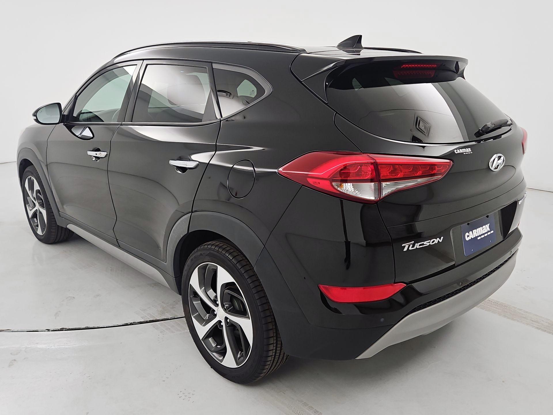 Thumbnail: 2017 Hyundai Tucson - 7
