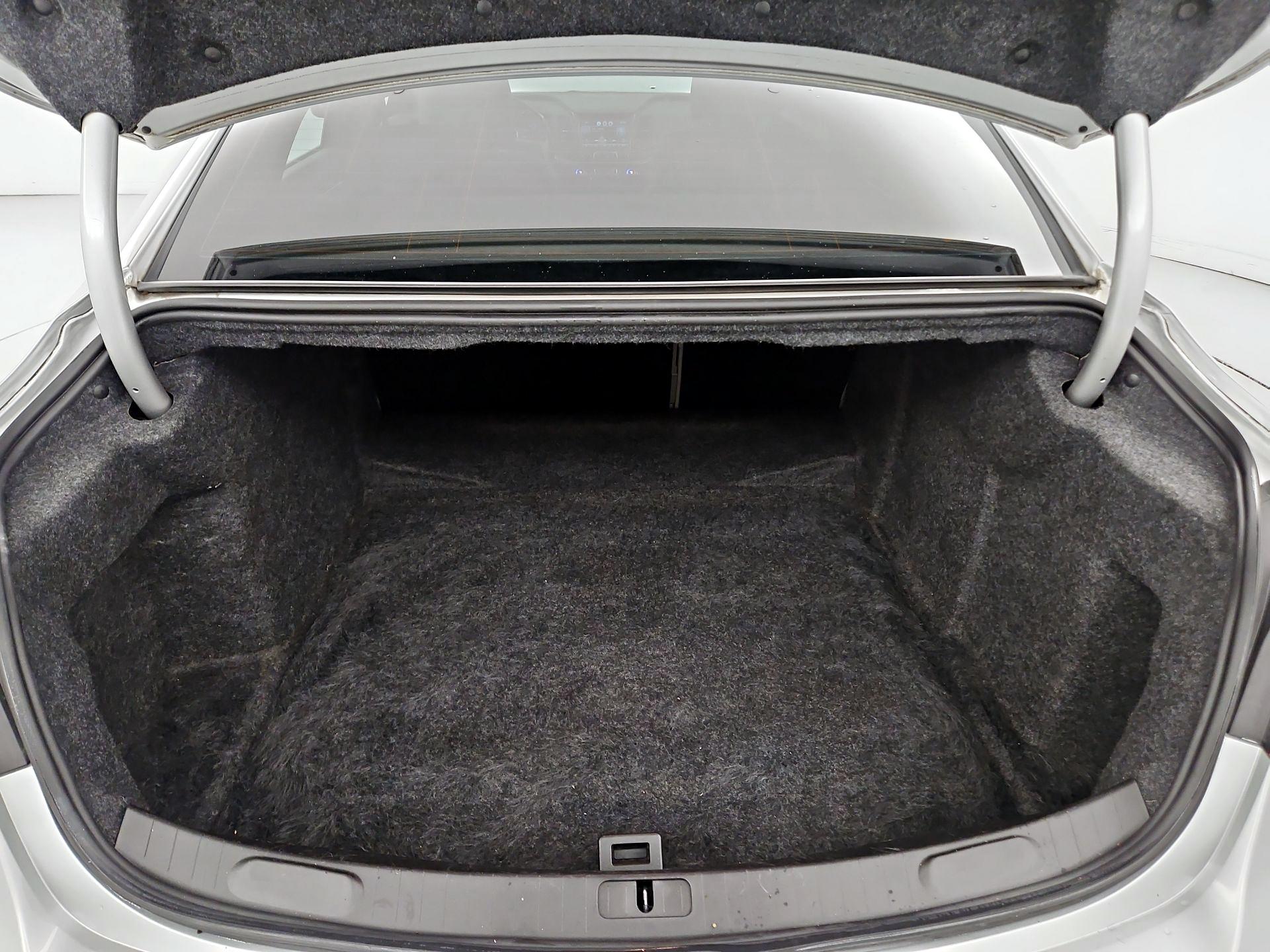 Thumbnail: 2015 Chevrolet Impala - 20