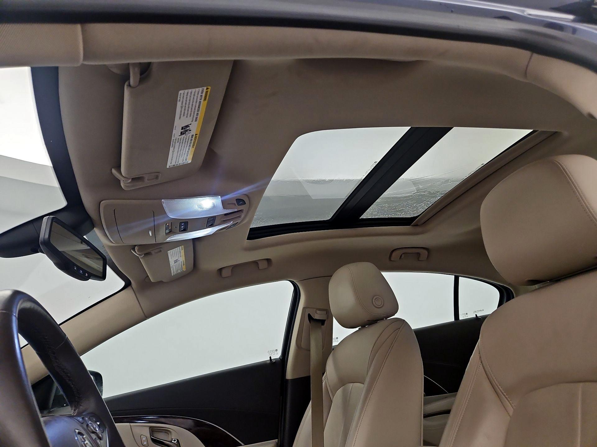 Thumbnail: 2015 Buick LaCrosse - 18
