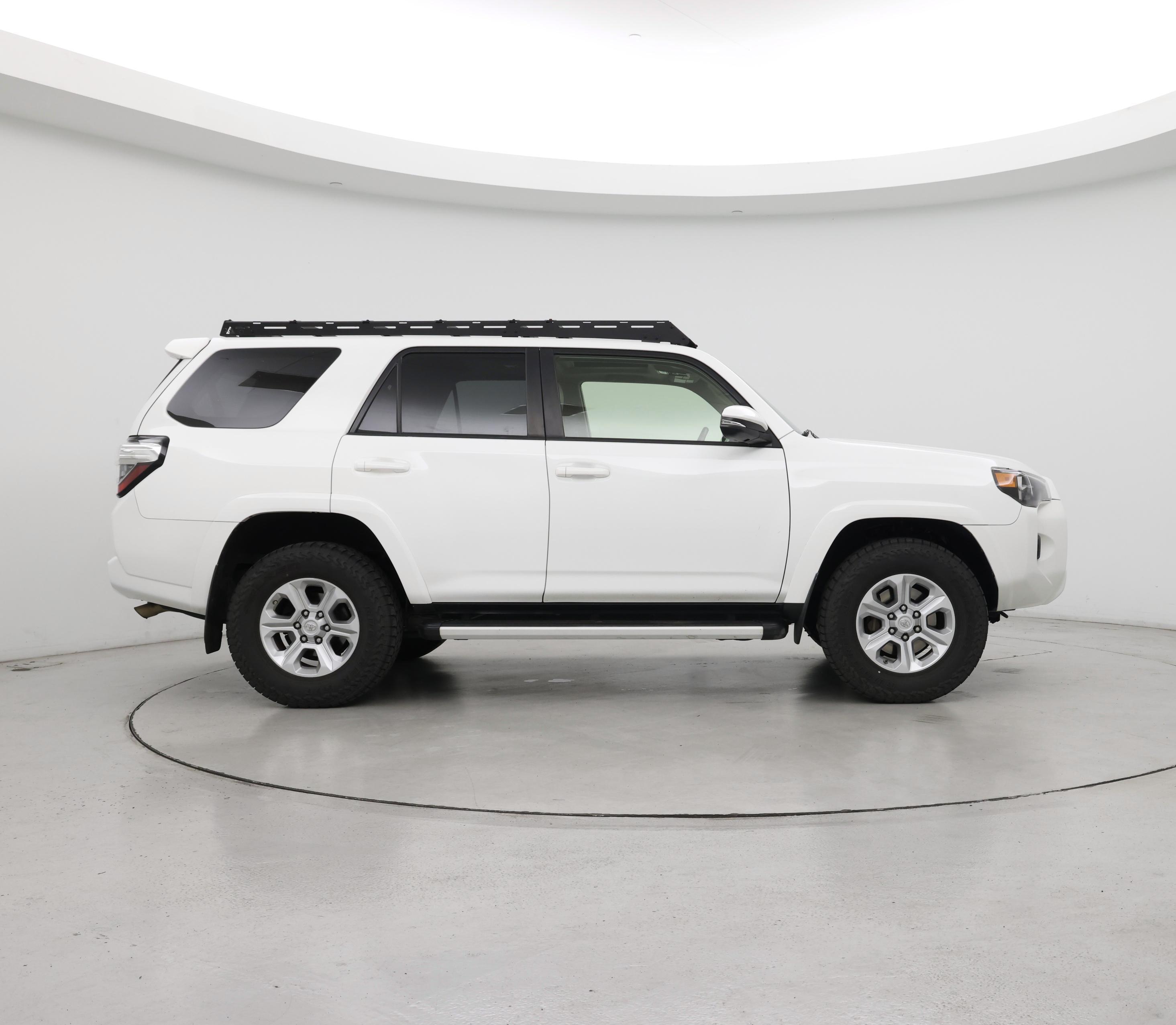 Thumbnail: 2021 Toyota 4Runner - 7