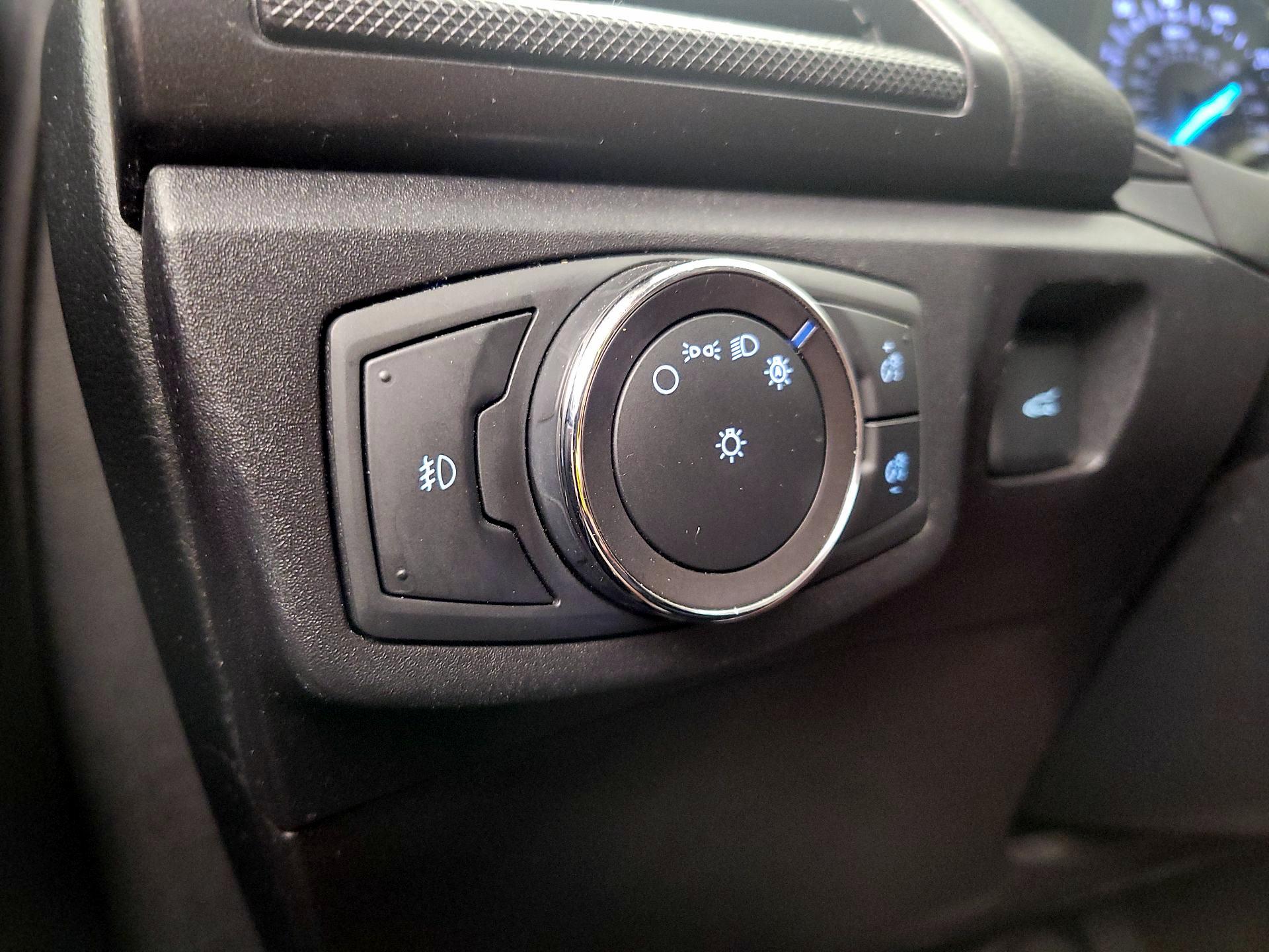 Thumbnail: 2018 Ford Fusion - 13