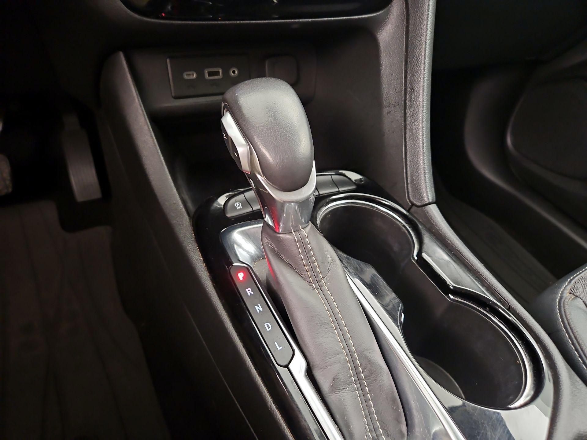 Thumbnail: 2021 Buick Encore GX - 17