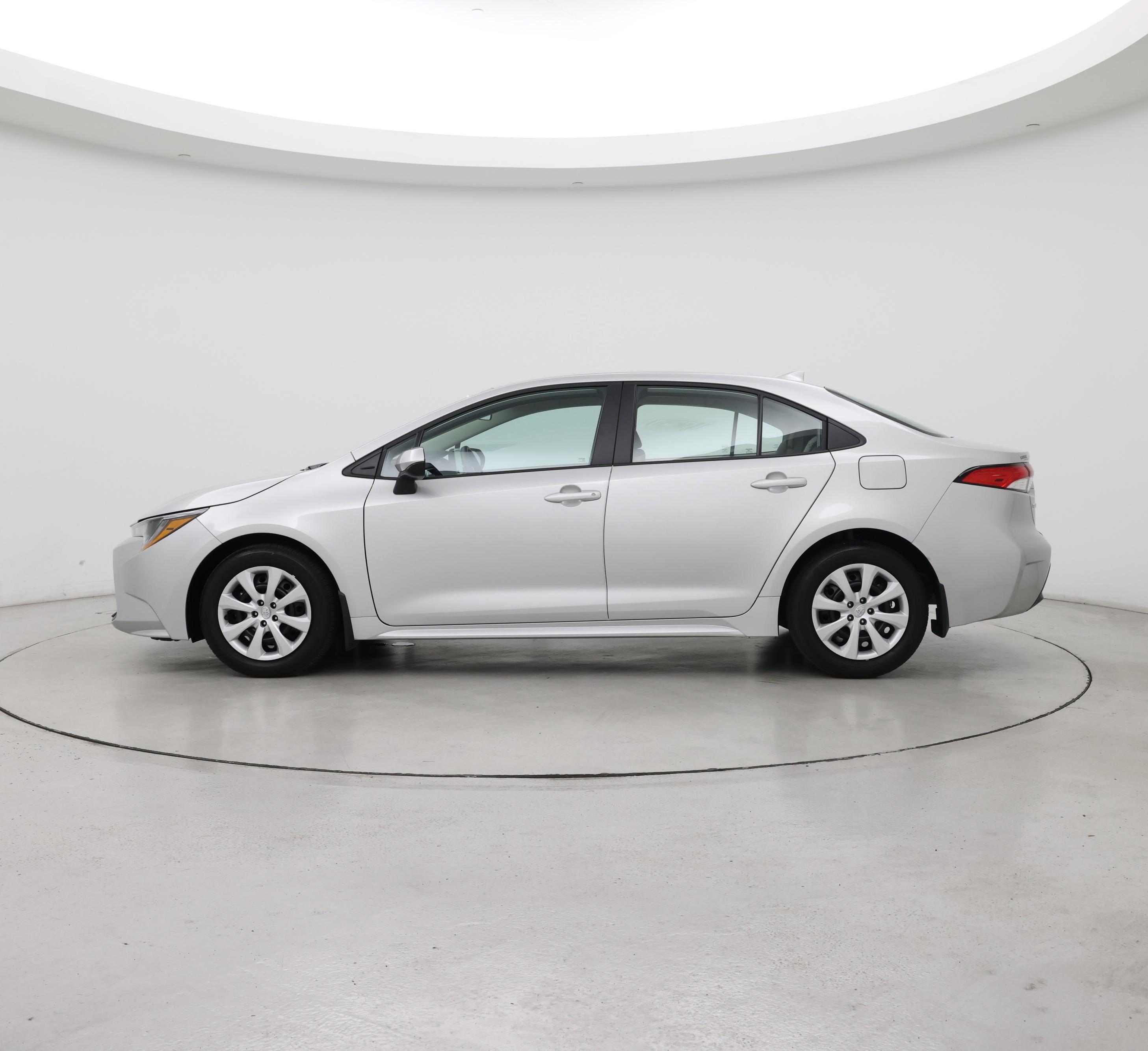 Thumbnail: 2024 Toyota Corolla - 3