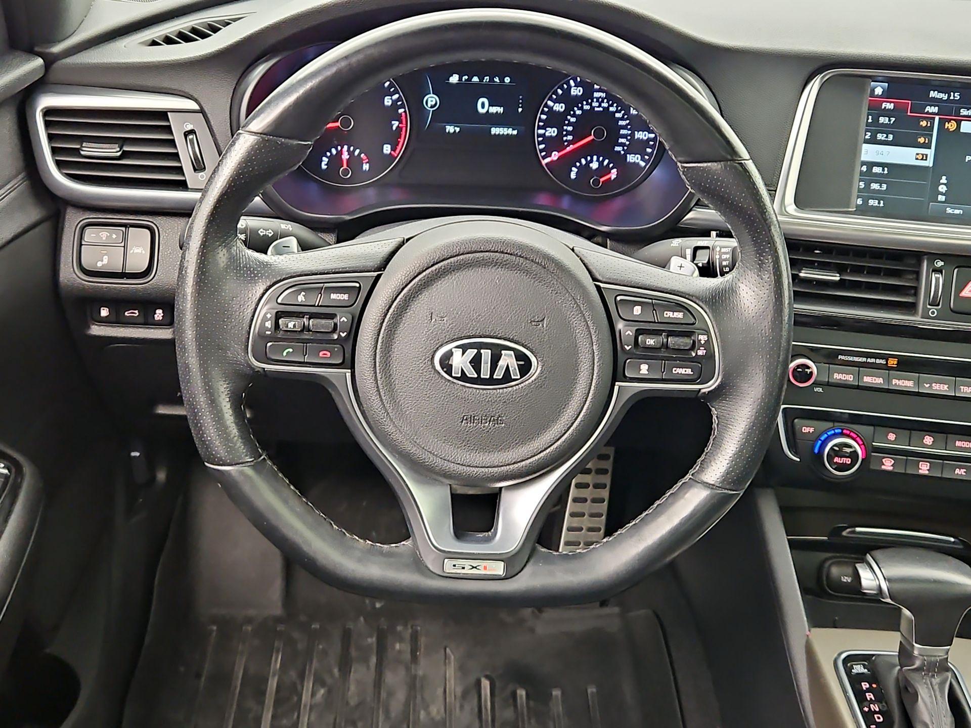 Thumbnail: 2016 Kia Optima - 10